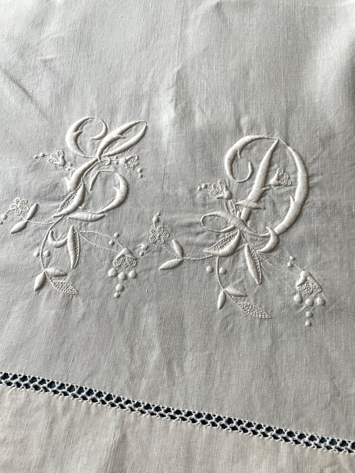
                  
                    antique french linen sheet embroided ED white bedsheet single double tablecloth UK
                  
                