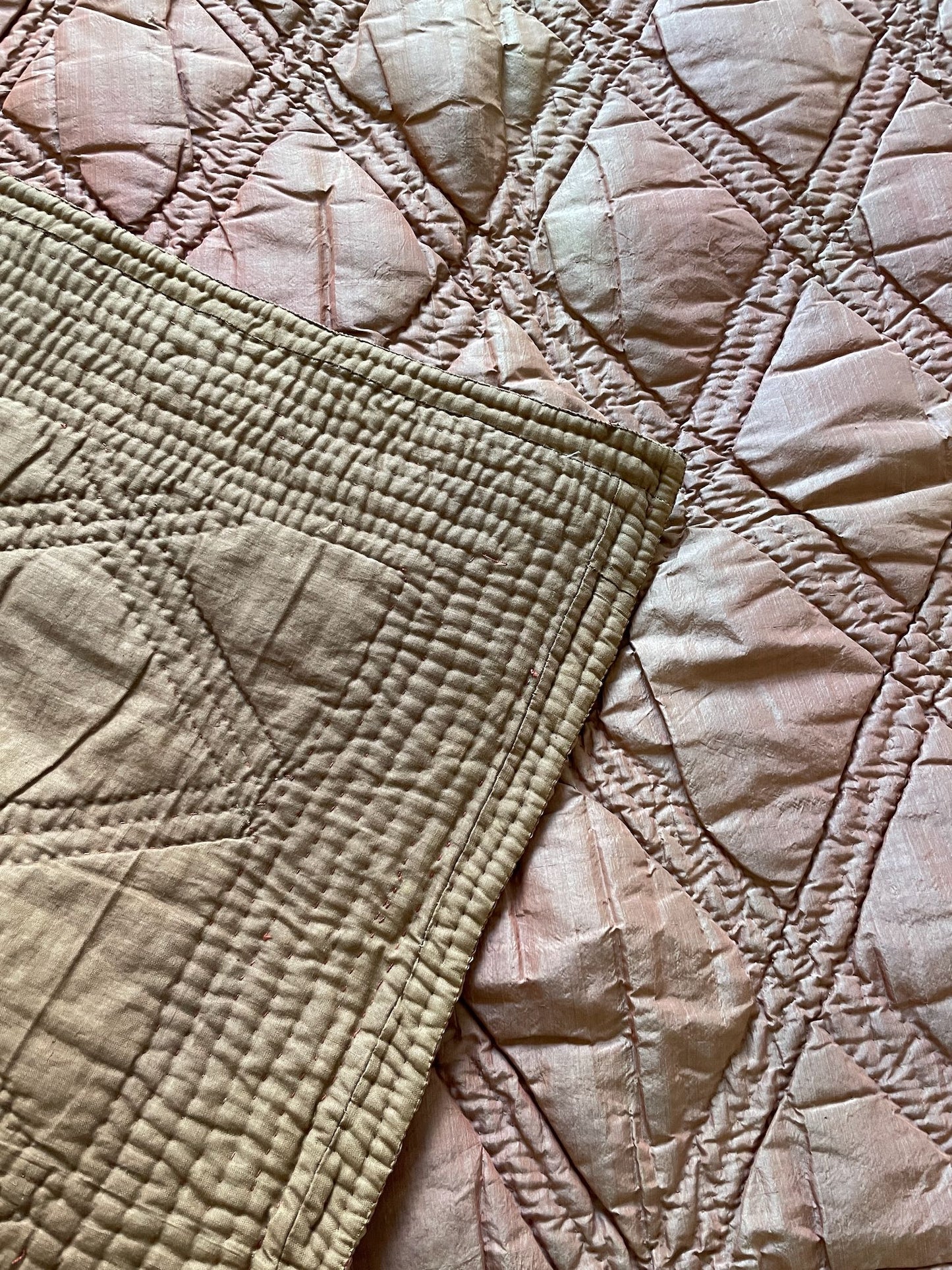 
                  
                    antique french quilt pink brown silk linen wholecloth comforter pique small hand stitched bedcover
                  
                