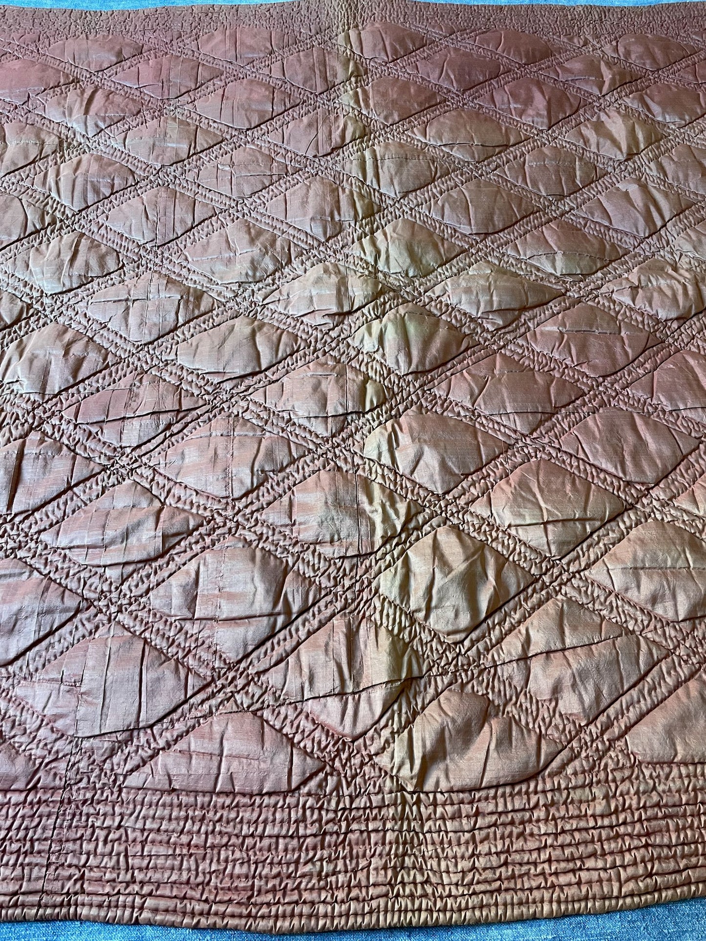 
                  
                    antique french quilt pink brown silk linen wholecloth comforter pique small hand stitched bedcover
                  
                