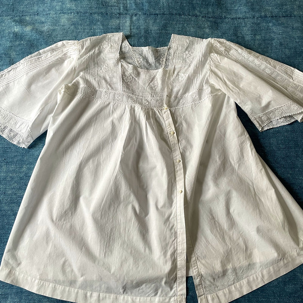 antique white top blouse nursing jacket bed cotton embroidered hand stitched cosplay costume