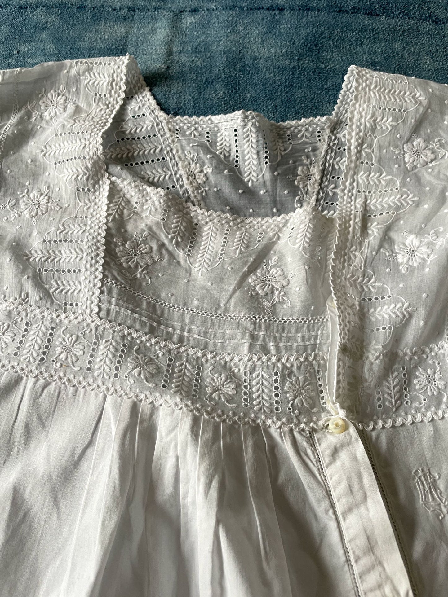 antique white top blouse nursing jacket bed cotton embroidered hand stitched cosplay costume