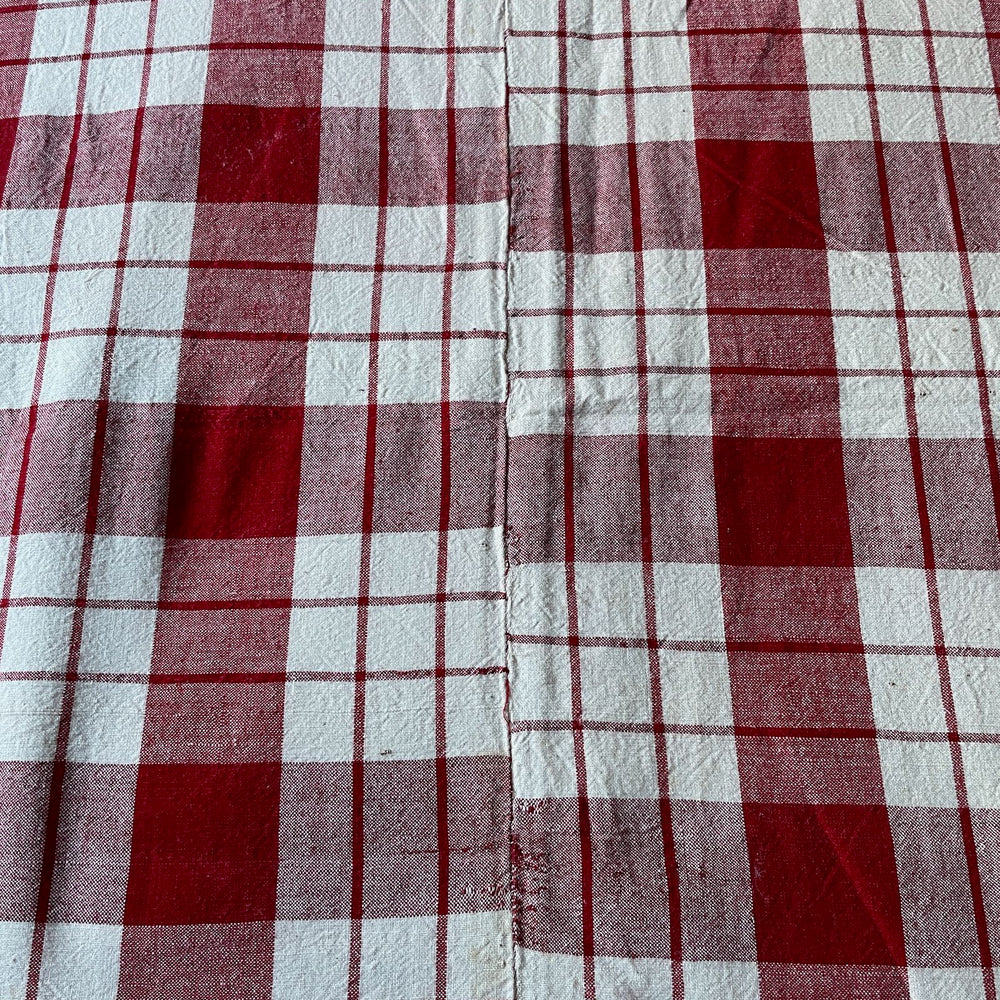 
                  
                    antique french alsace kelsch red check bedcover linen cotton fabric sewing project cushions
                  
                