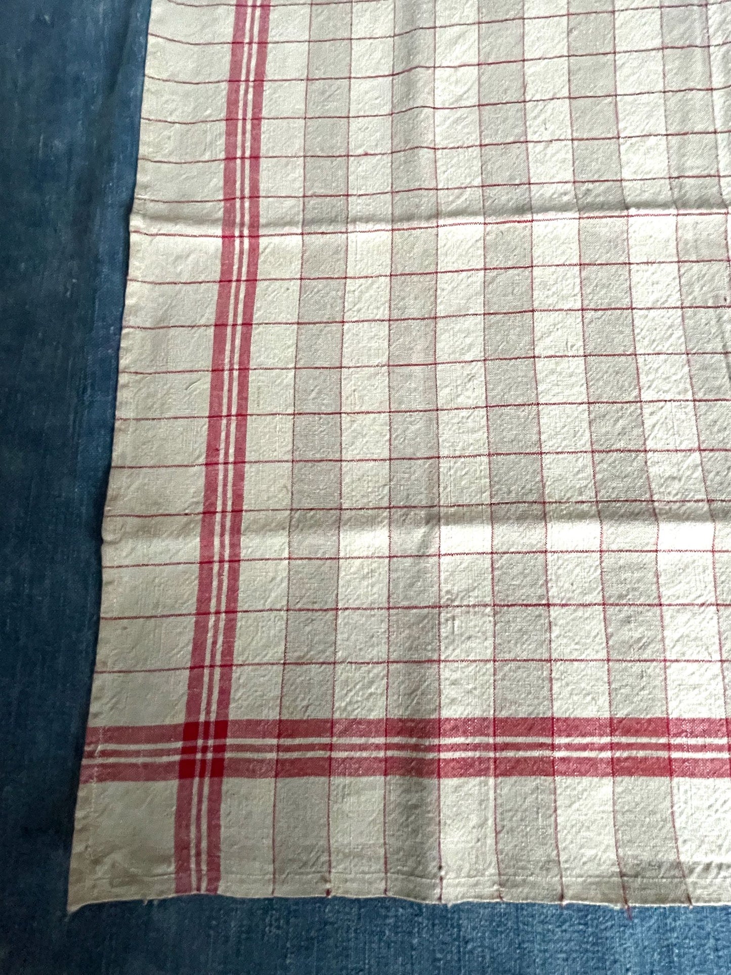 
                  
                    red check linen table napkins serviettes red beige cream vintage french linen rustic farmhouse style
                  
                