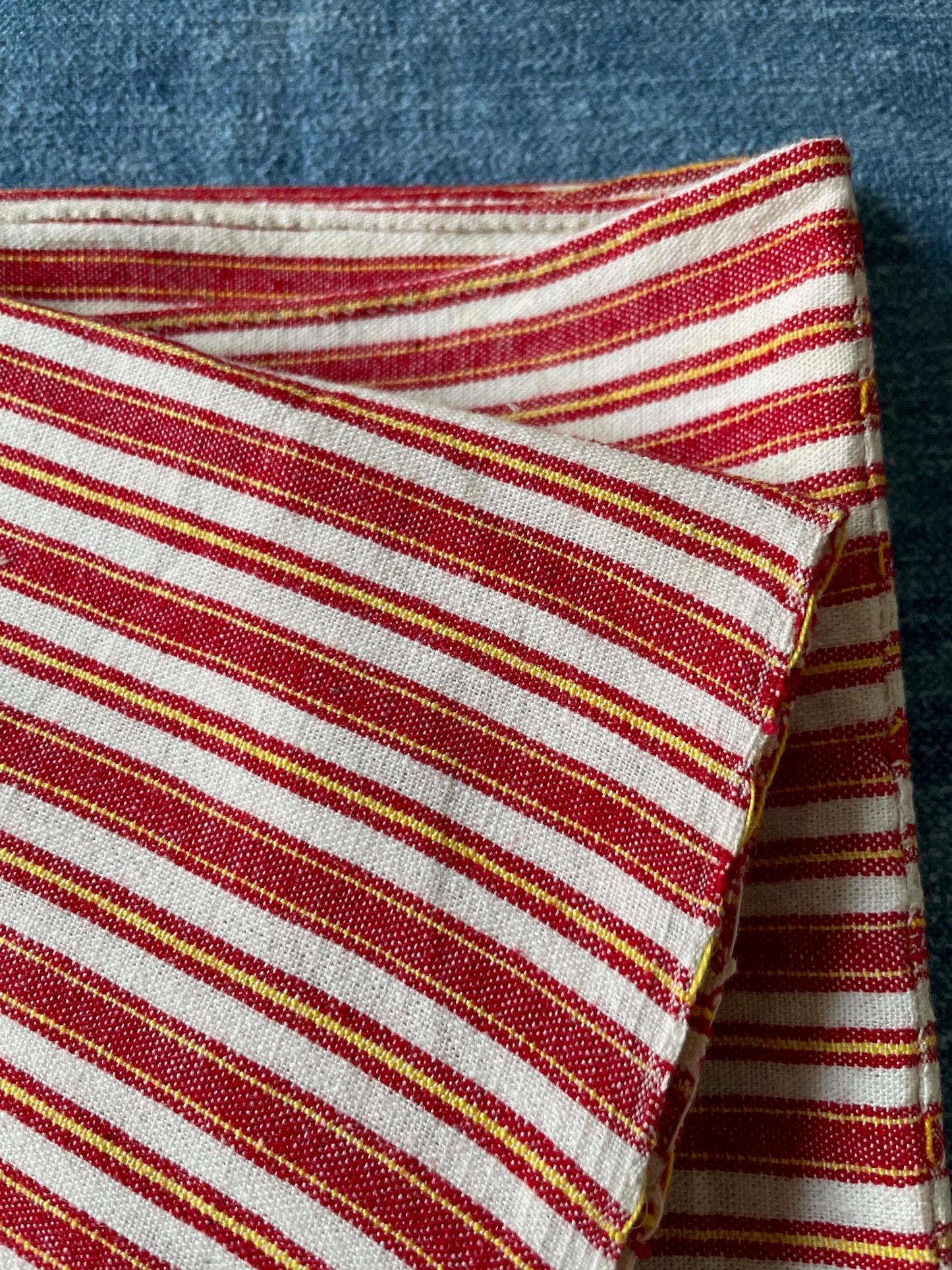 
                  
                    red white yellow stripe tablecloth tablelinen cushion material fabric  vintage linen rustic sewing
                  
                