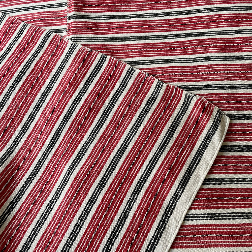 
                  
                    red white black stripe linen tablecloth rustic tablelinen cushion material sewing fabric vintage 
                  
                