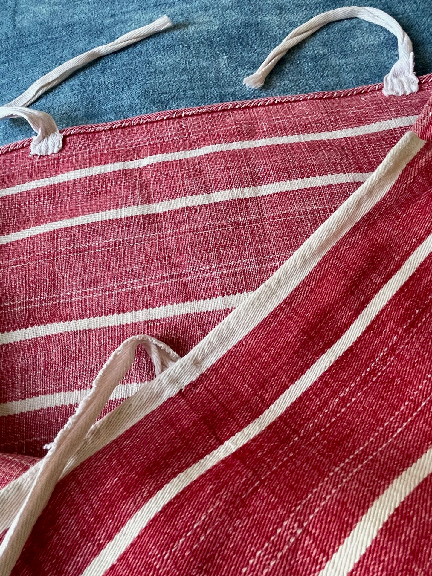 
                  
                    red white stripe cotton pillow cover couch cushion upholstery fabric sewing project washable vintage
                  
                