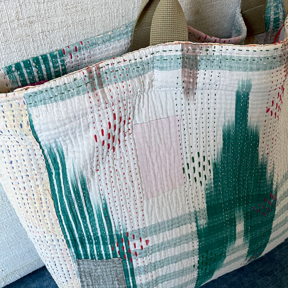 
                  
                    kantha quilt bag large tote weekend market shopper white green cotton handmade unique
                  
                