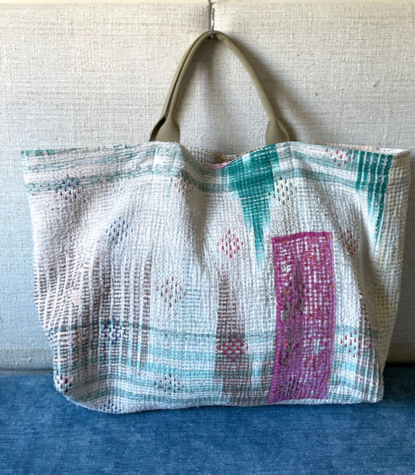 
                  
                    kantha quilt bag large tote weekend market shopper white green cotton handmade unique
                  
                