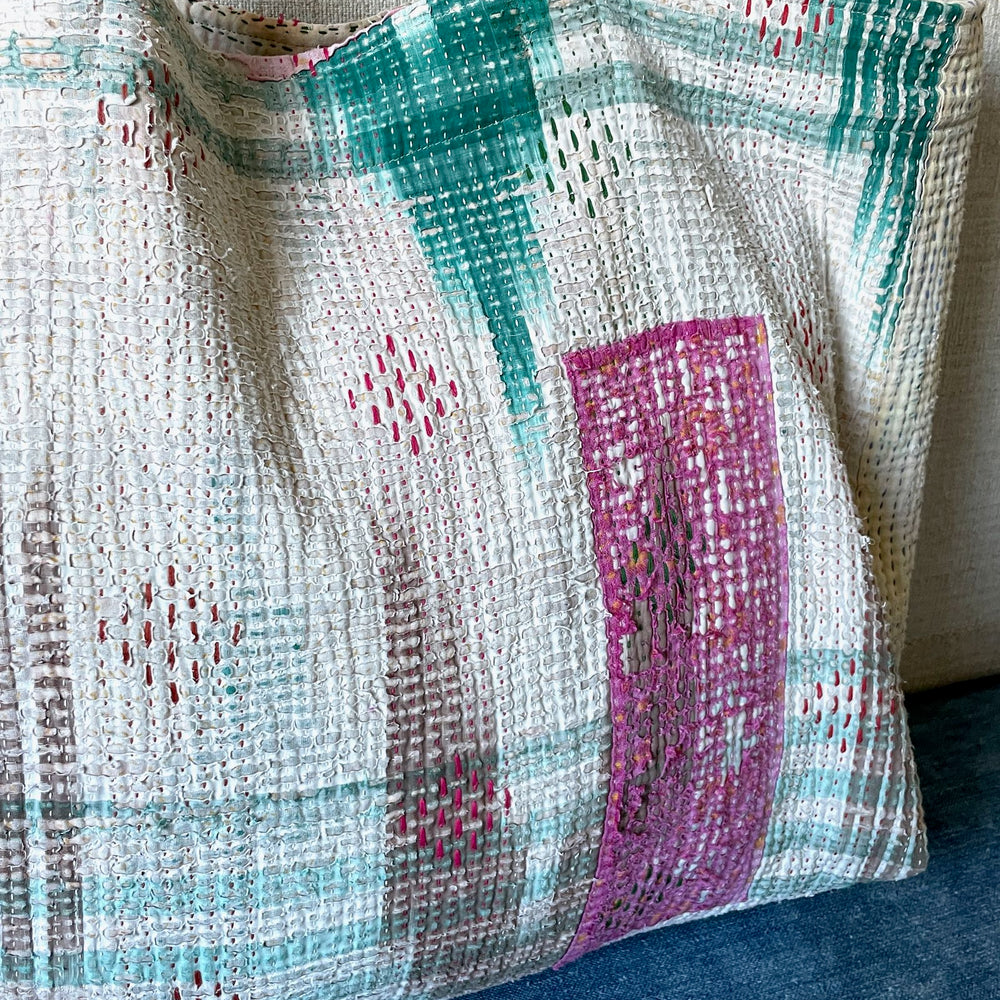 
                  
                    kantha quilt bag large tote weekend market shopper white green cotton handmade unique
                  
                