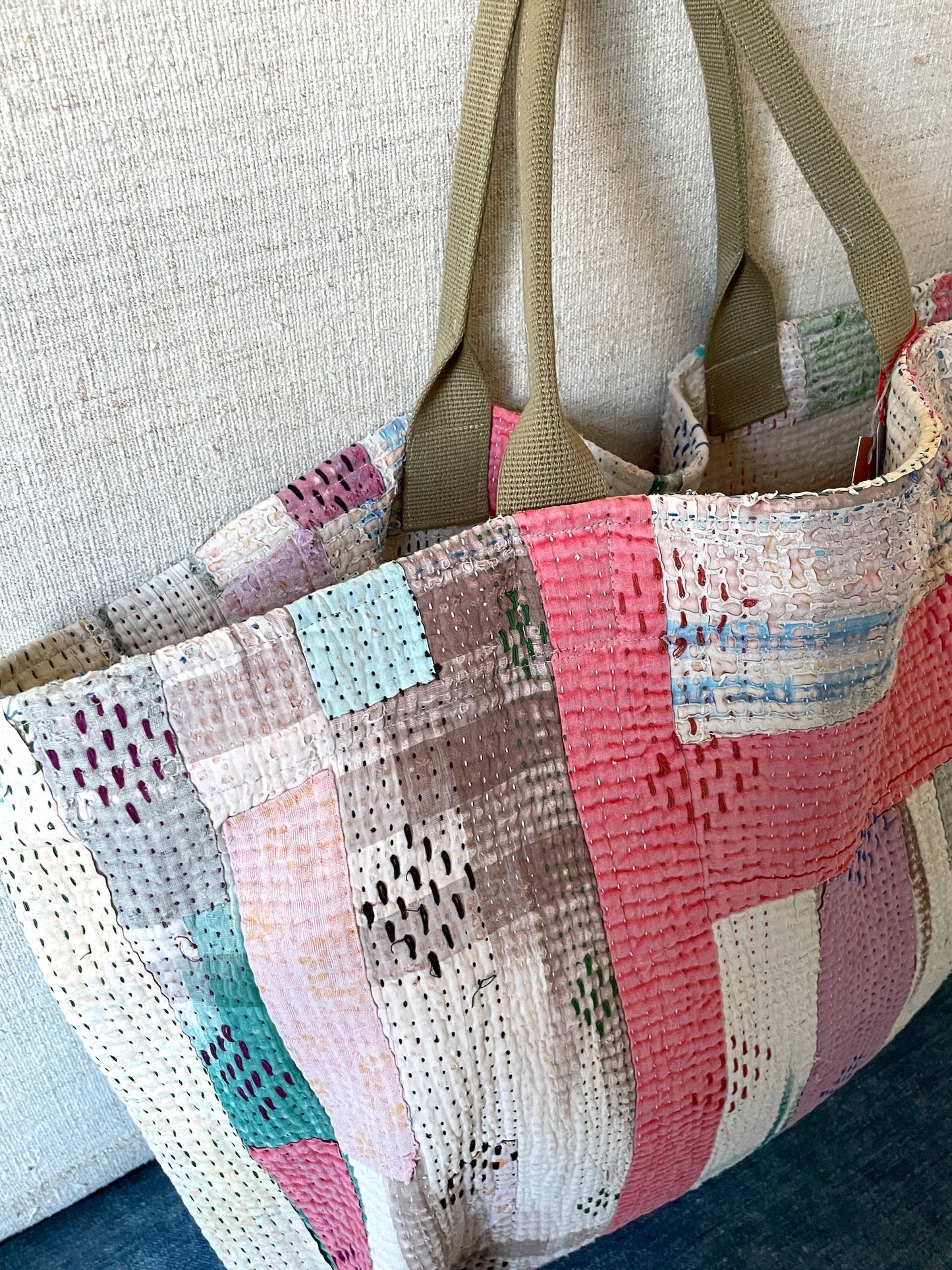 
                  
                    large weekend tote shopper beach bag patchwork kantha bag handmade pink white blue
                  
                