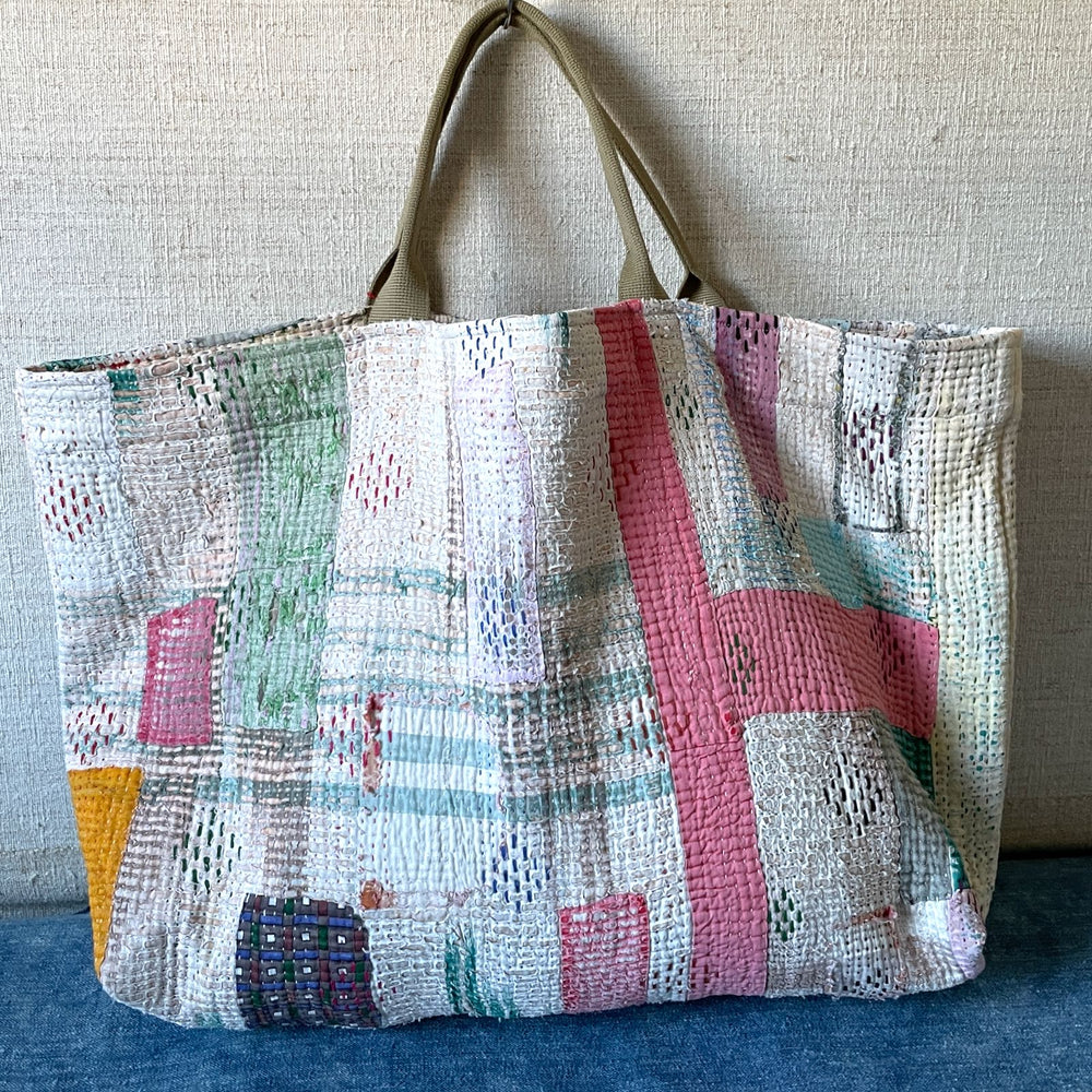 
                  
                    large weekend tote shopper beach bag patchwork kantha bag handmade pink white blue
                  
                