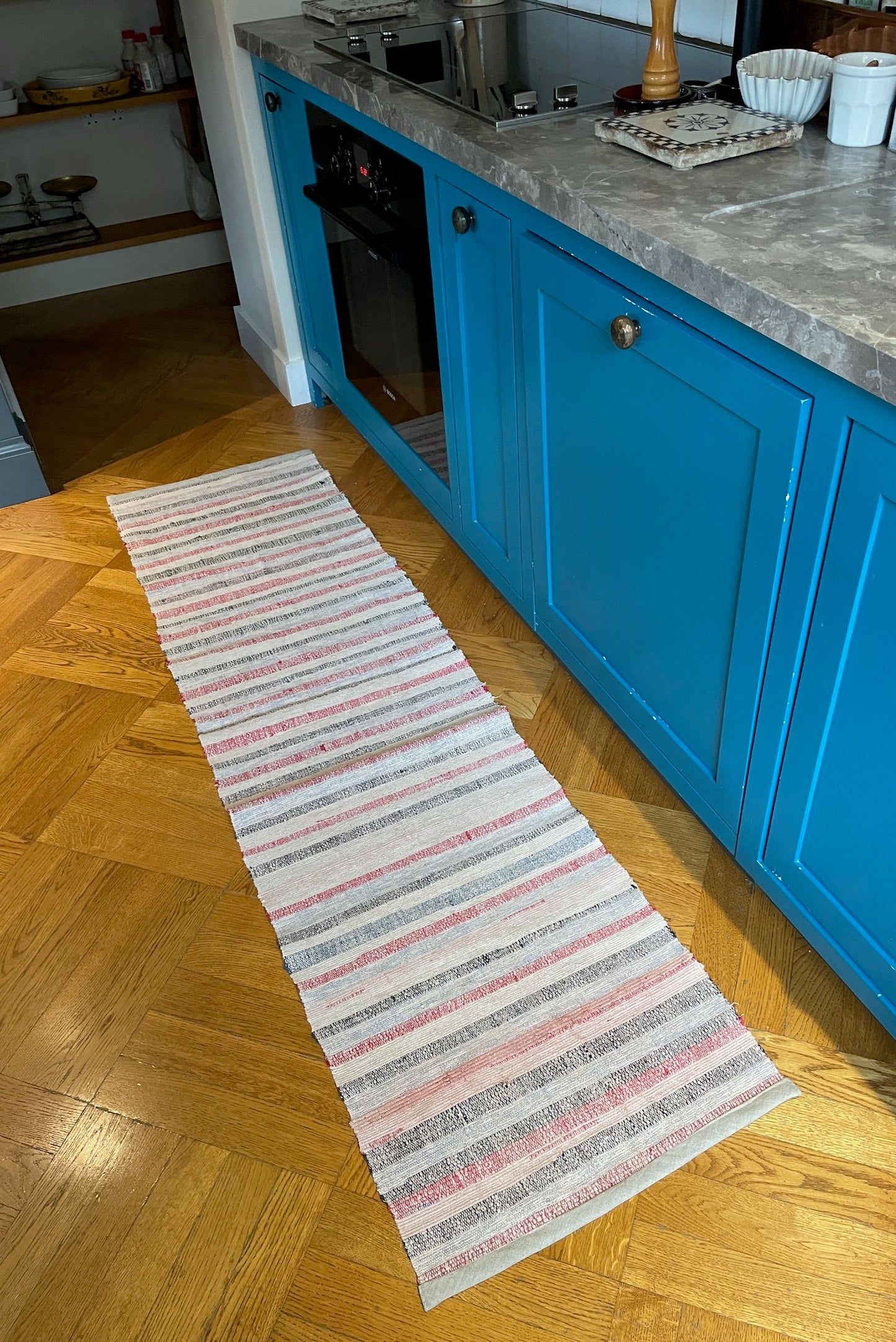 
                  
                    striped hall runner rag rug hall floor carpet bath mat kitchen mat blue red pink grey  washable
                  
                