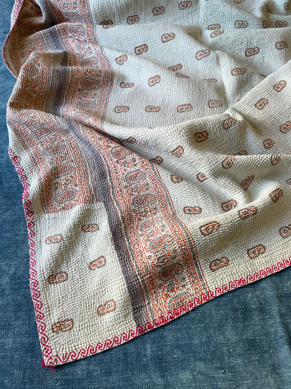 kantha quilt bedspread sofa throw light small paisley boteh coral lilac white washable pretty