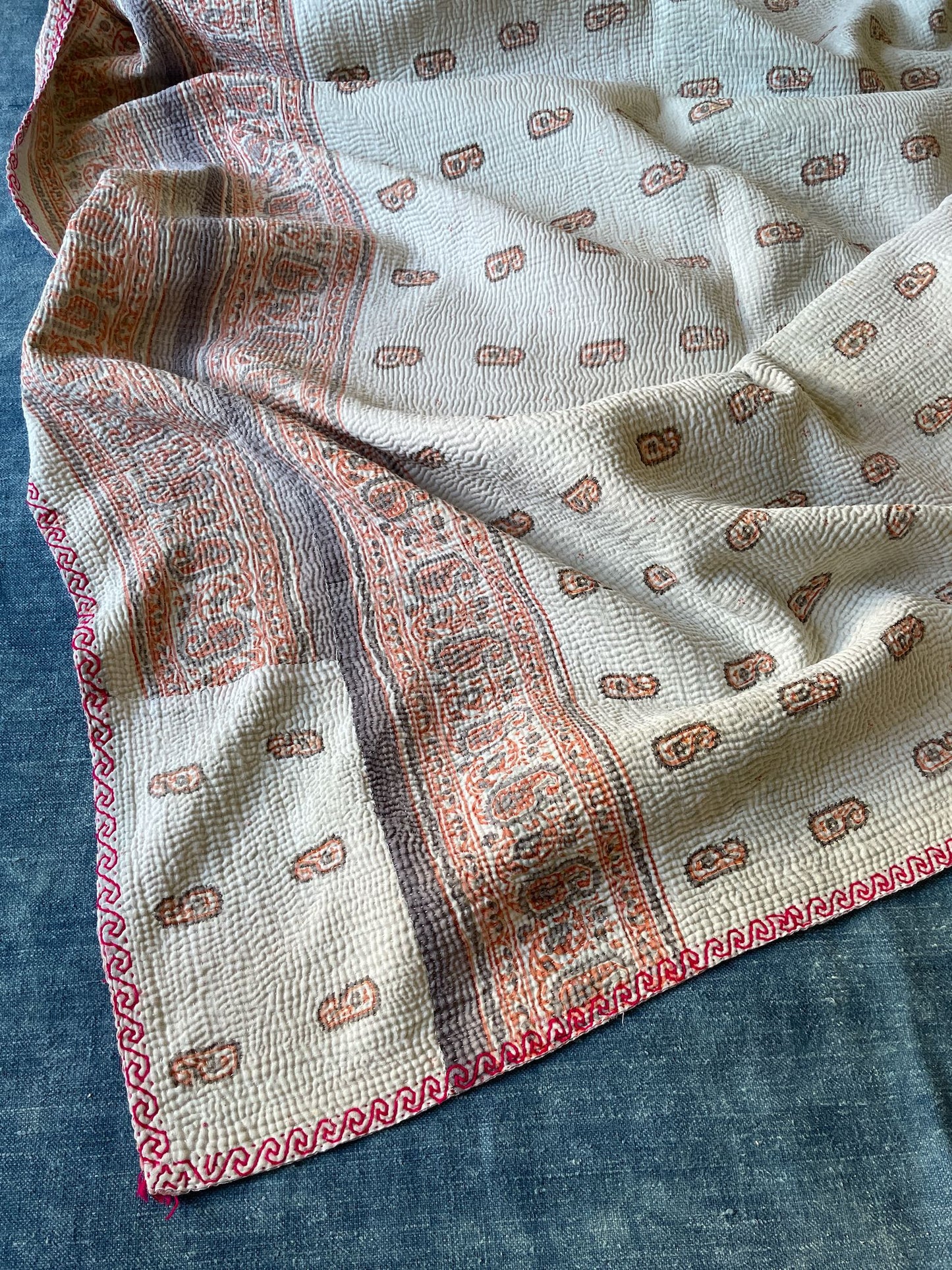 kantha quilt bedspread sofa throw light small paisley boteh coral lilac white washable pretty