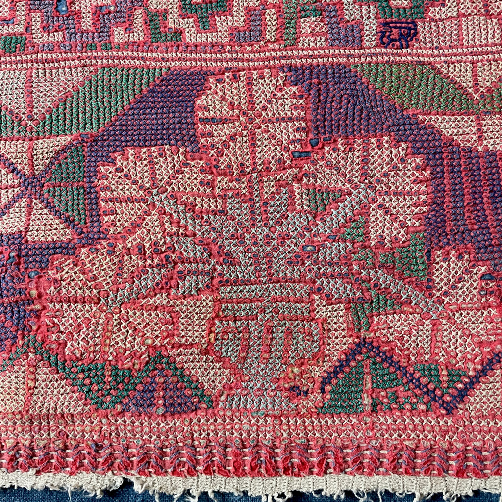 vintage galicha kantha carpet quilt sofa throw hand embroidered in red green purple cross stitch