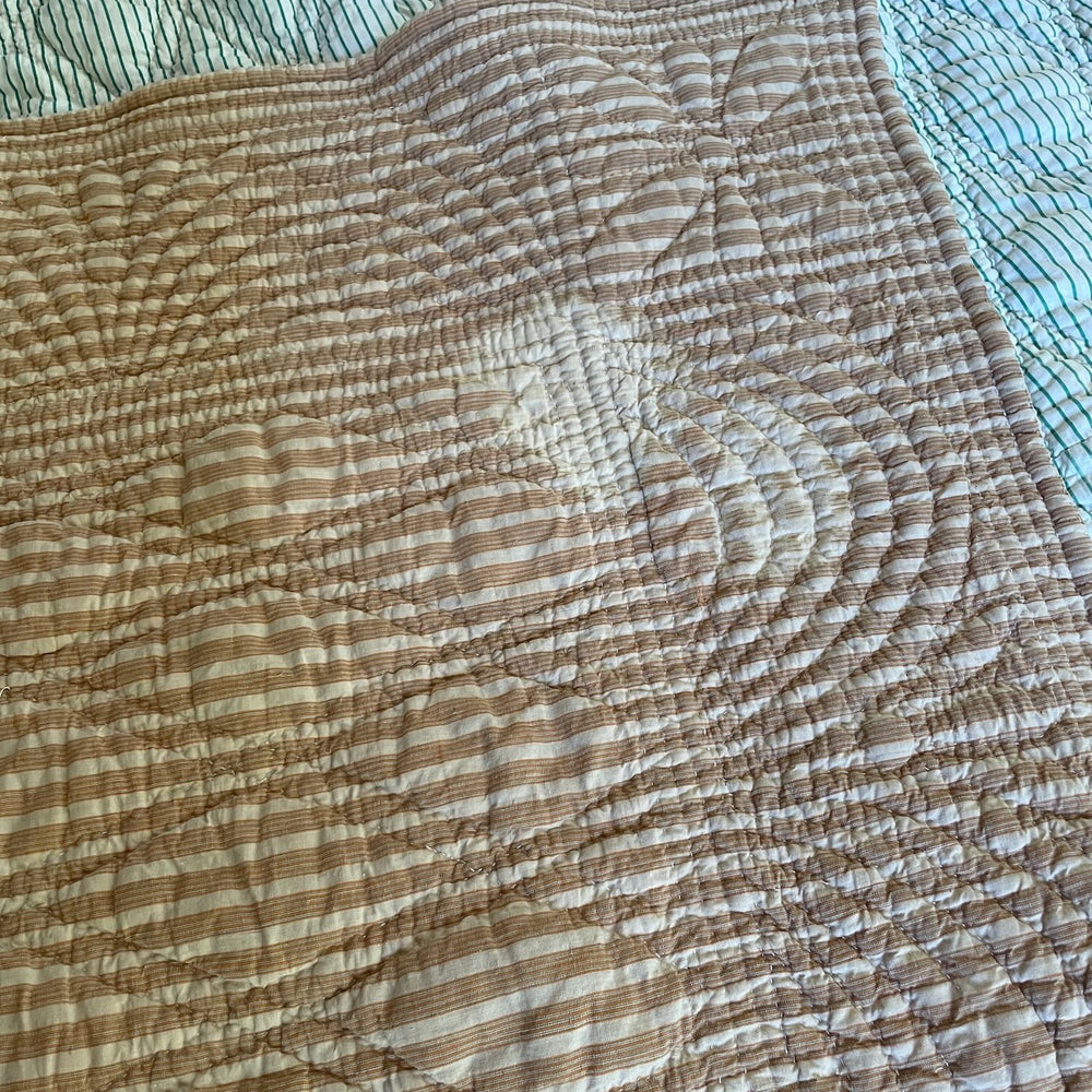 
                  
                    antique french quilt large pique king size green white stripe warm comforter bedspread duvet 
                  
                