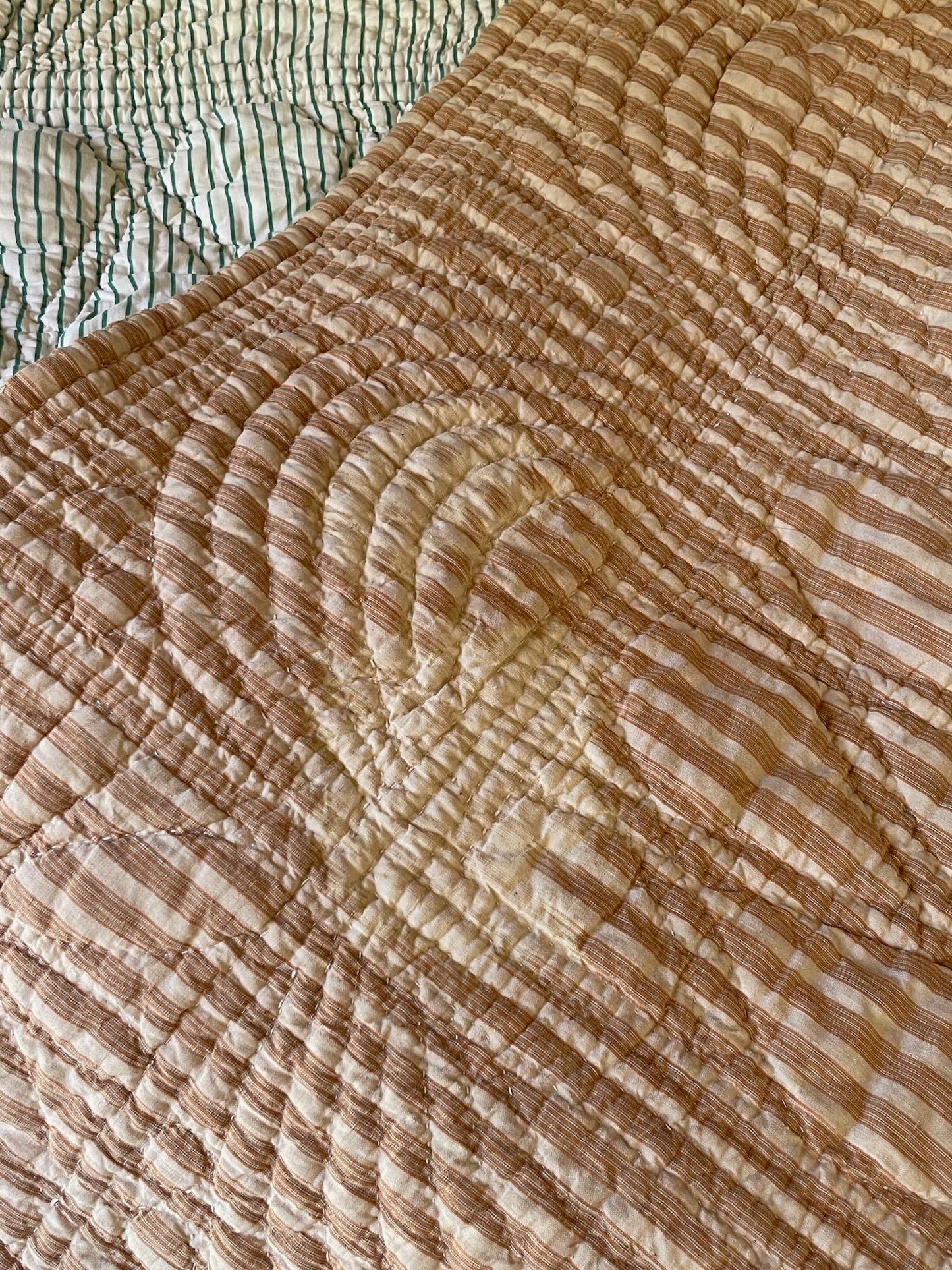 
                  
                    antique french quilt large pique king size green white stripe warm comforter bedspread duvet 
                  
                
