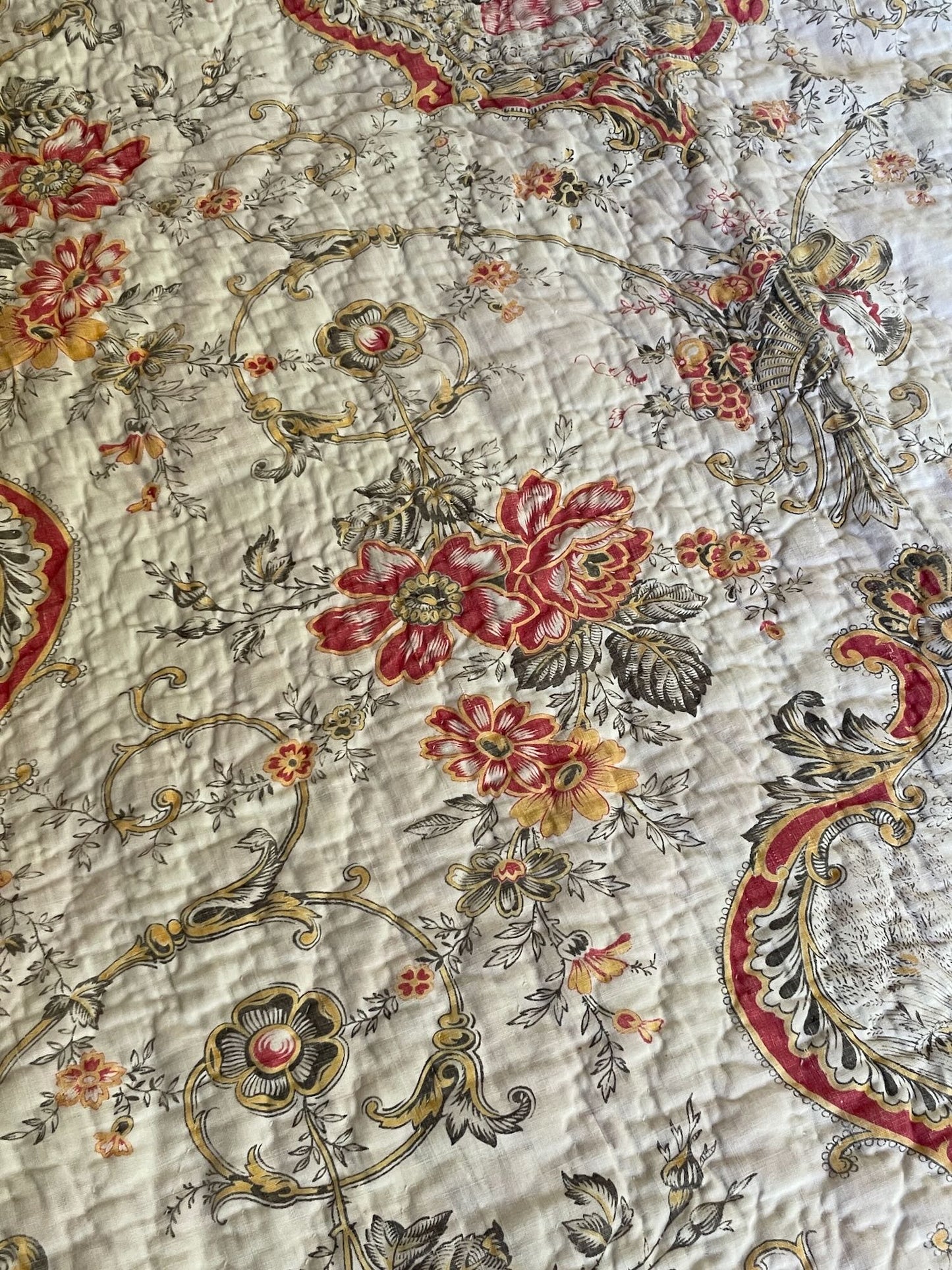 
                  
                    antique french quilt toile de jouy small pique cotton floral pretty white orange red bedcover double
                  
                