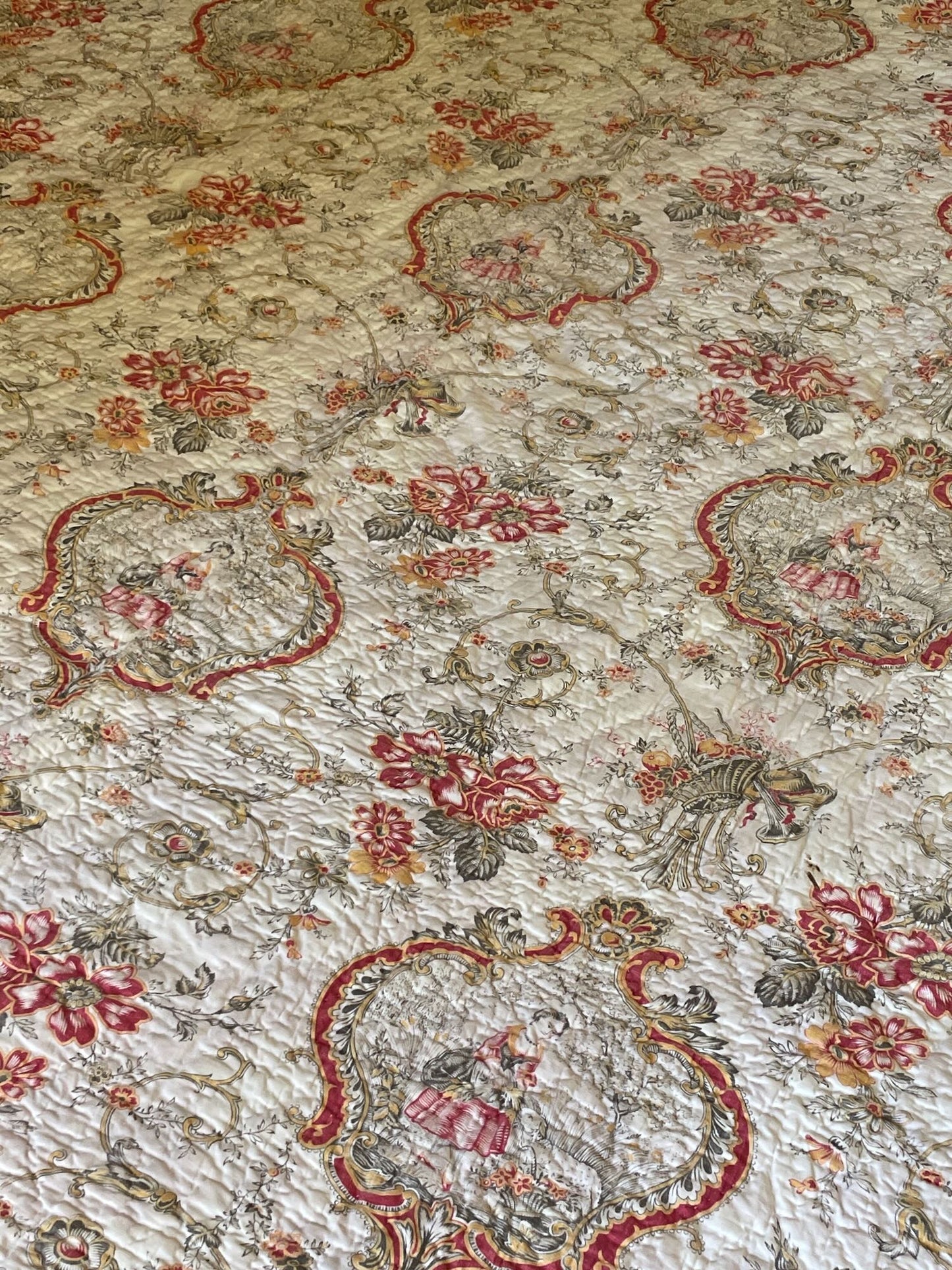 
                  
                    antique french quilt toile de jouy small pique cotton floral pretty white orange red bedcover double
                  
                