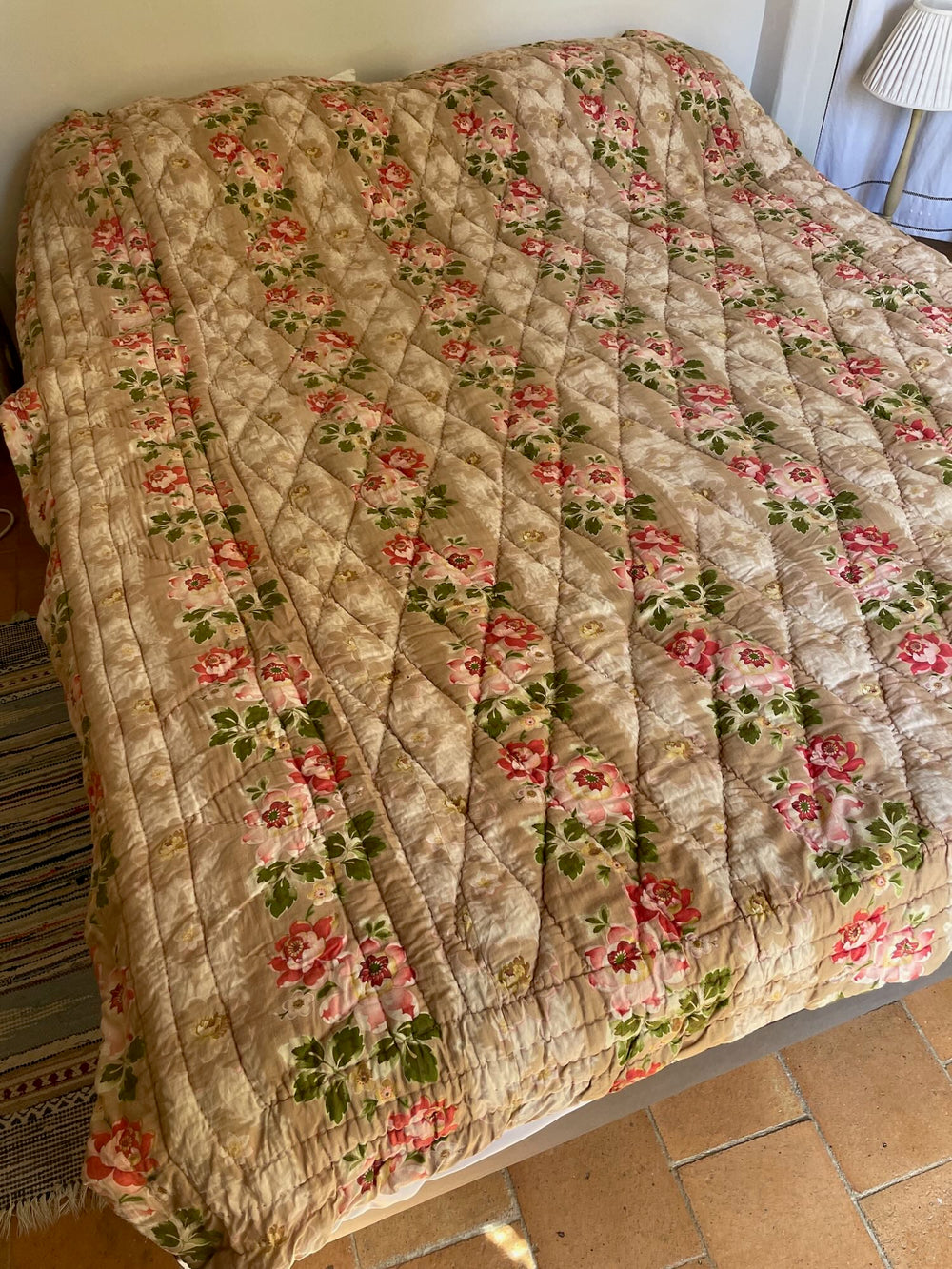 pink rose quilt antique vintage french whole cloth comforter warm double cosy bedcover 