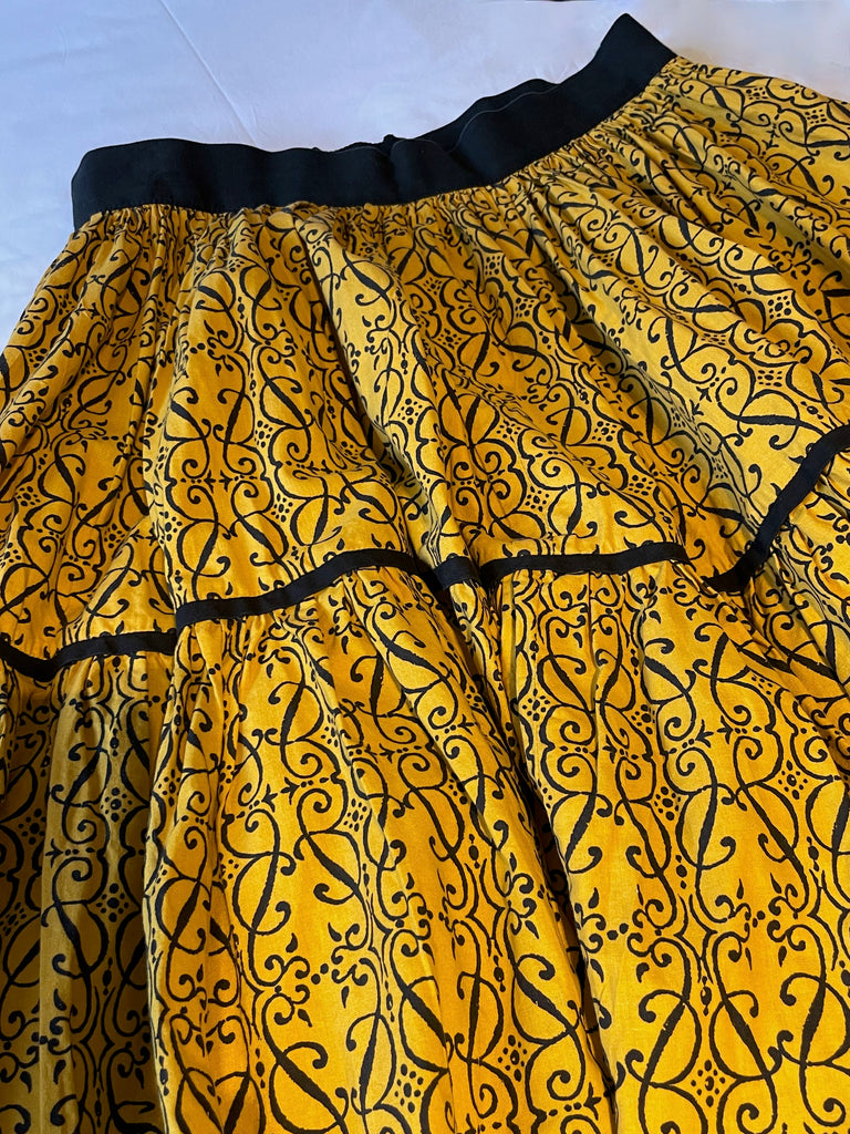 golden yellow provencal souleiado skirt full frilled skirt from 1970s tiered summer skirt cosplay