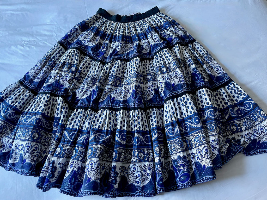 blue and white frilled skirt vintage souleiado provencal full skirt summer outfit cosplay film prop