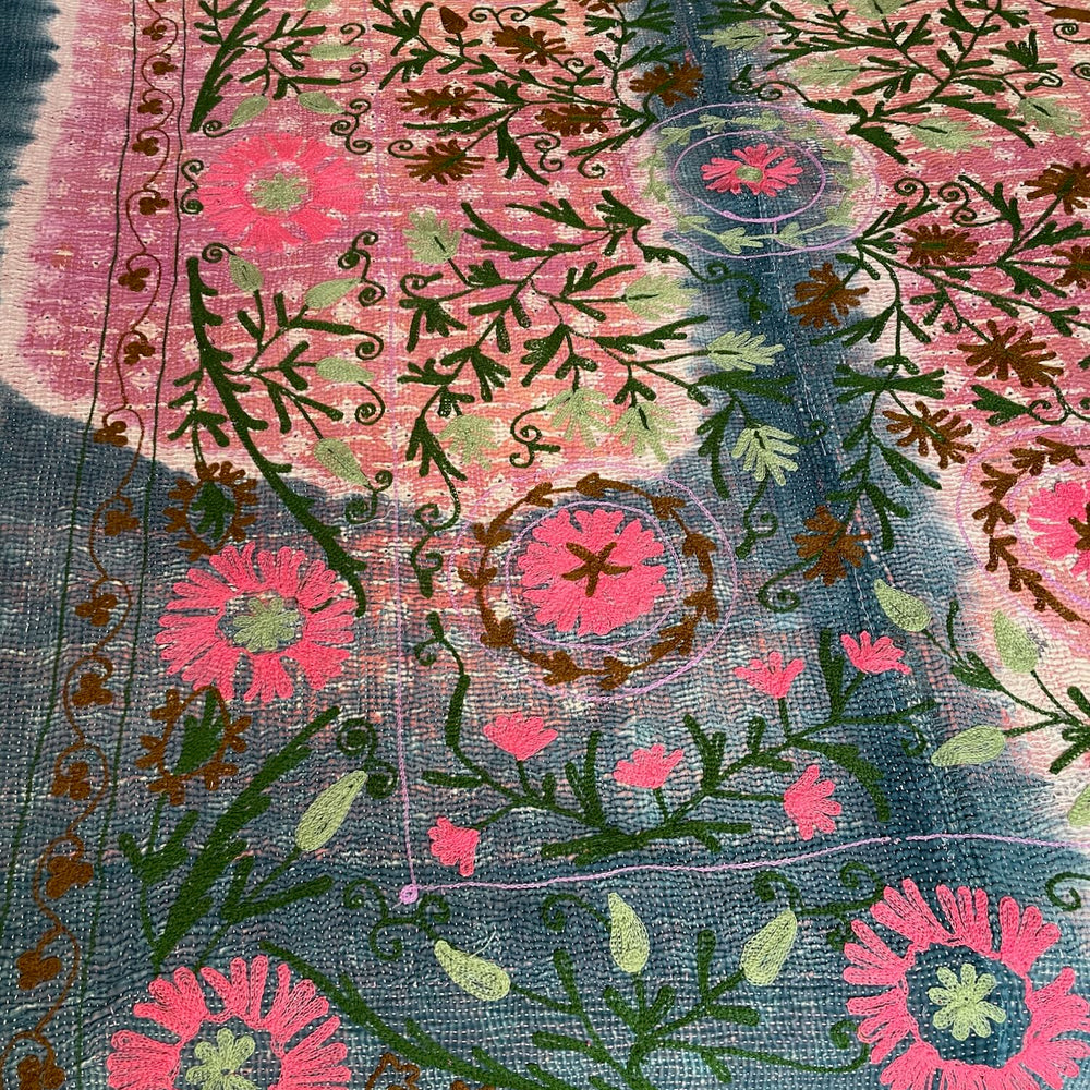 
                  
                    blue pink colourful kantha quilt throw sofa comforter hand made suzani cotton washable
                  
                