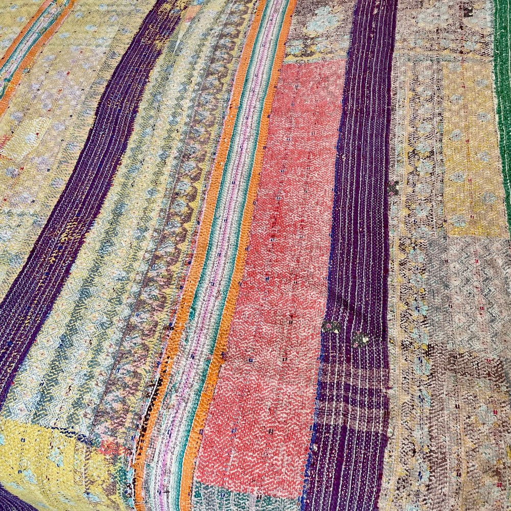 
                  
                    large kantha throw quilt sofa throw blanket bedcover comforter yellow green pink washable
                  
                