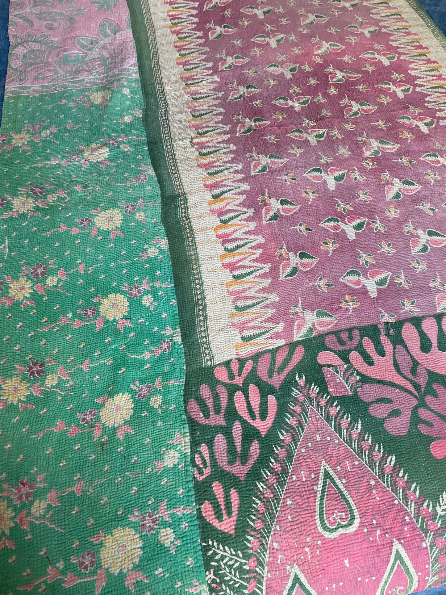 
                  
                    pink green cotton quilt kantha bedspread bedcover sofa throw blanket pretty single washable
                  
                