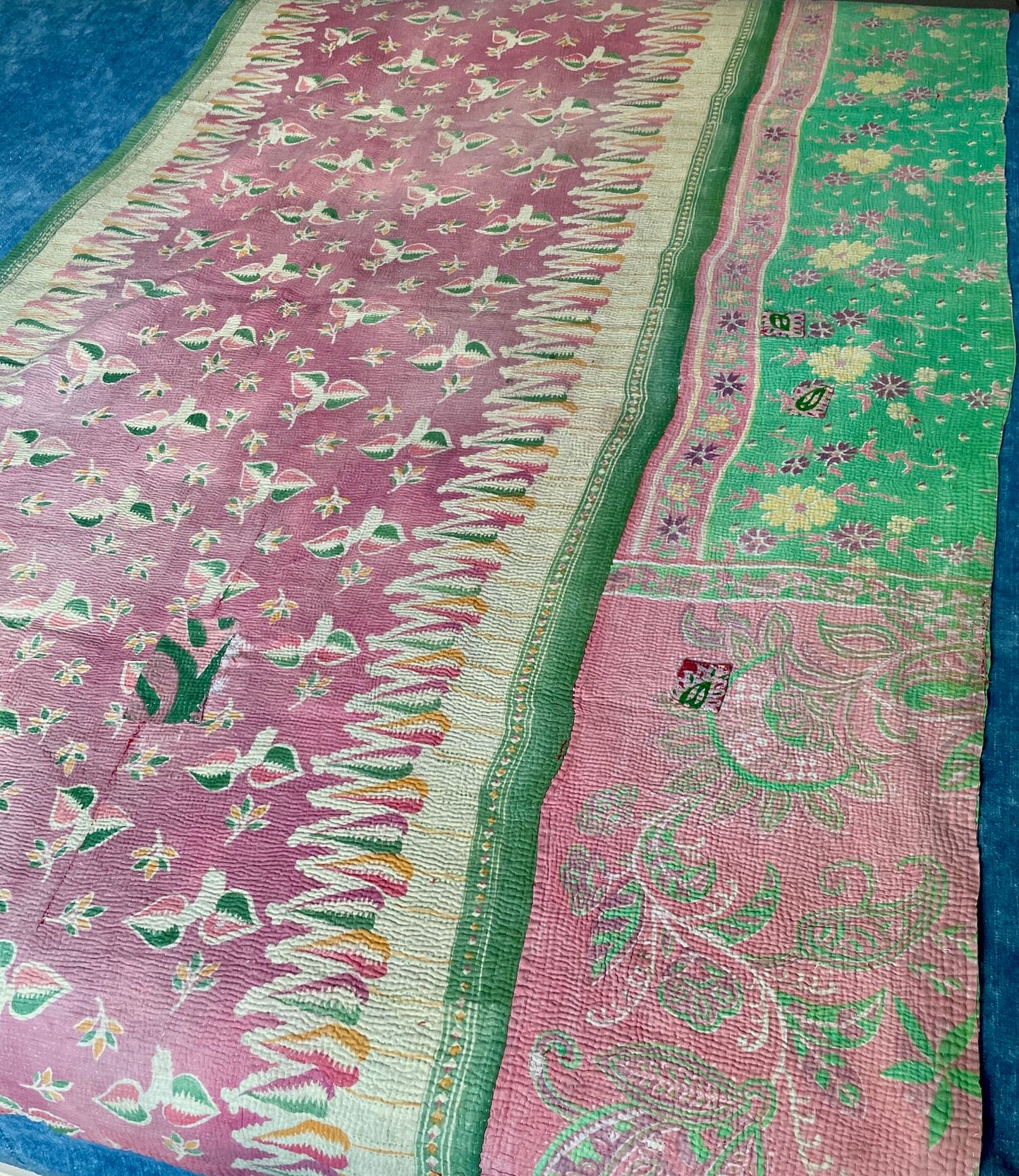 
                  
                    pink green cotton quilt kantha bedspread bedcover sofa throw blanket pretty single washable
                  
                