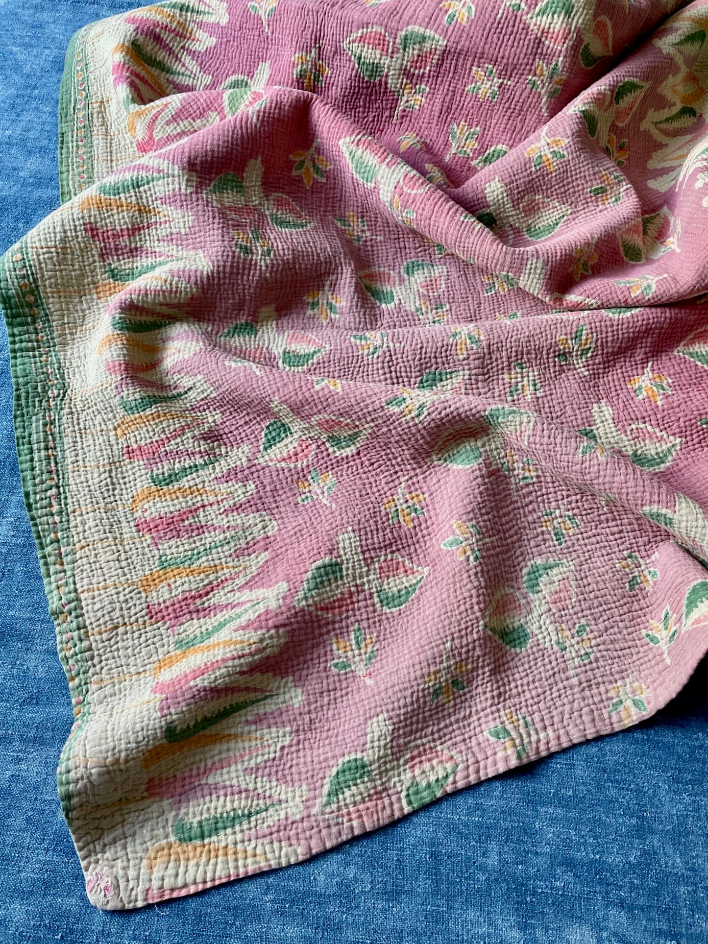 pink green cotton quilt kantha bedspread bedcover sofa throw blanket pretty single washable
