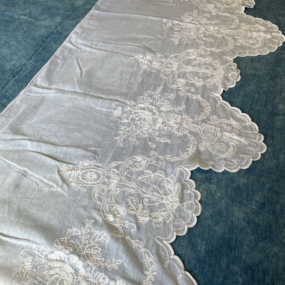 long embroidered pelmet rideau de cornelys antique french cantonniere white fine cotton 