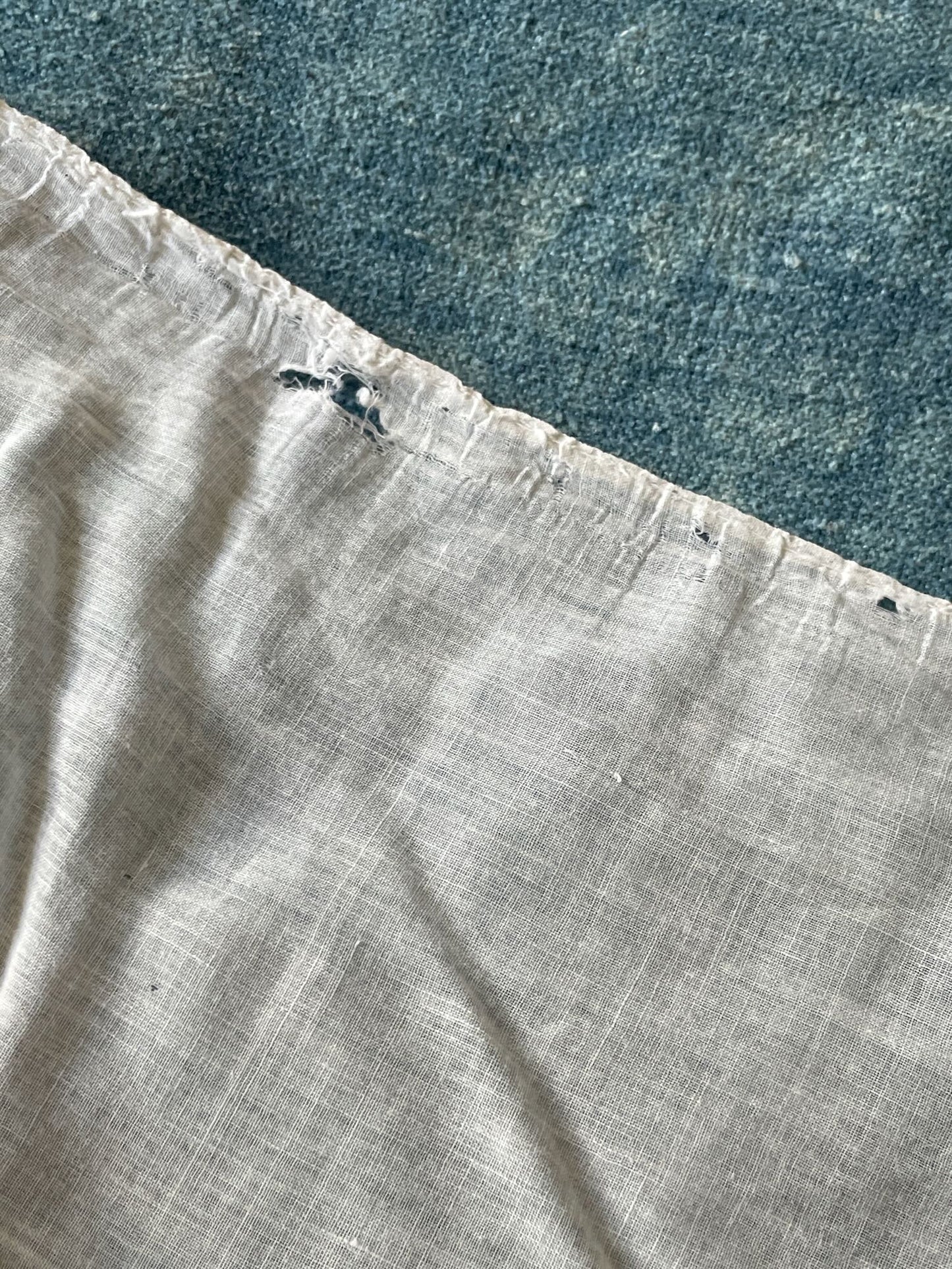 
                  
                    long embroidered pelmet rideau de cornelys antique french cantonniere white fine cotton 
                  
                