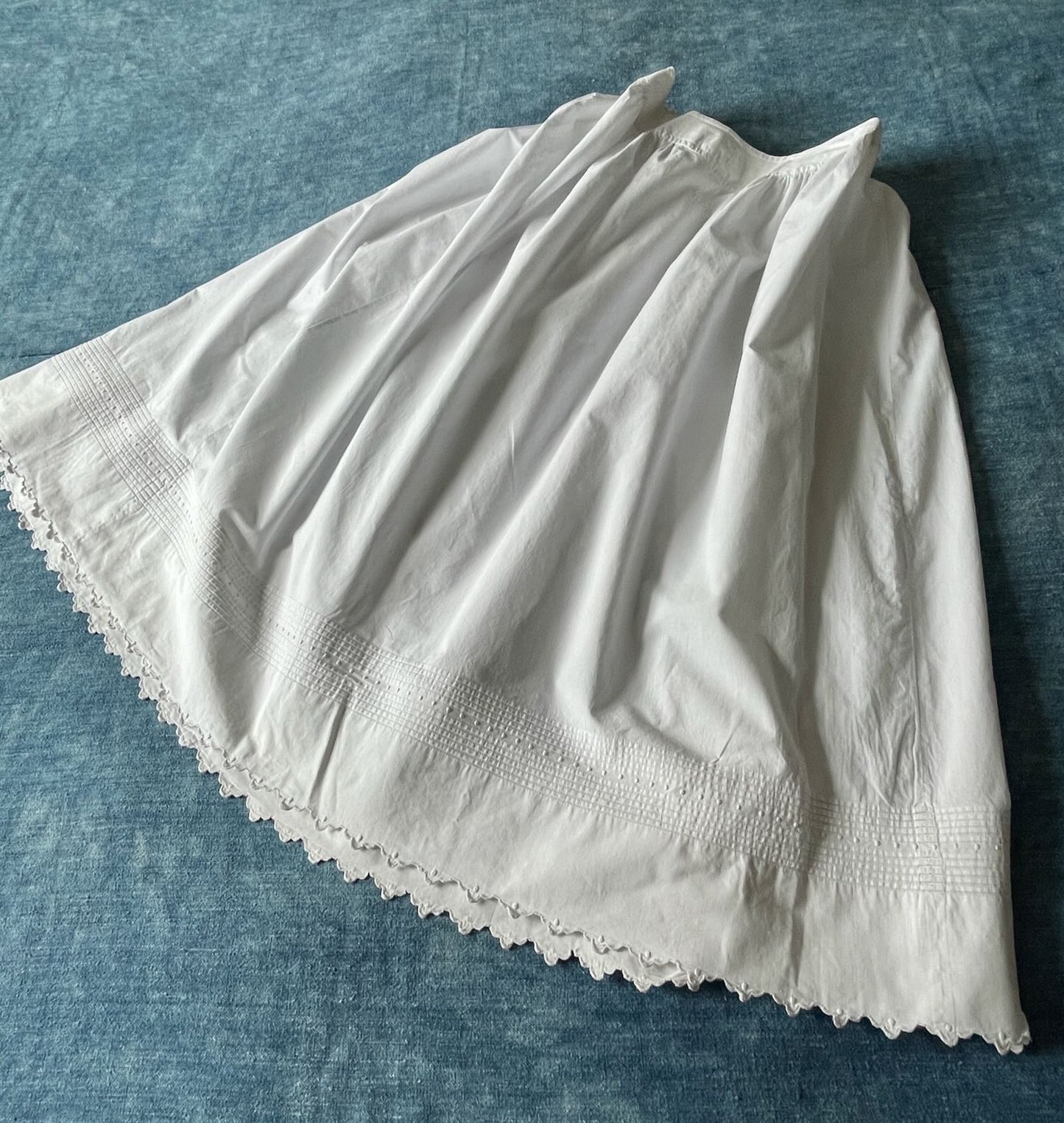 antique french petticoat underskirt jupon white cotton summer skirt scalloped edge pretty medium