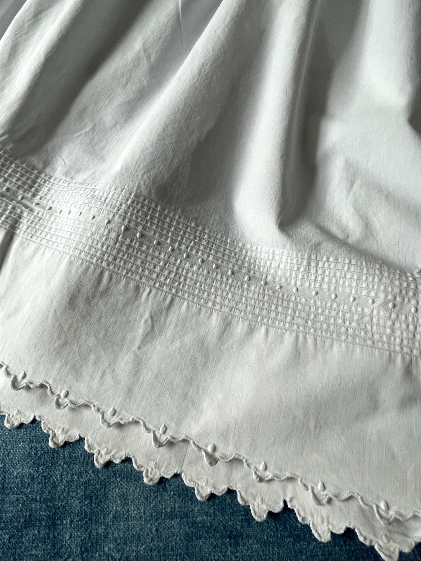 antique french petticoat underskirt jupon white cotton summer skirt scalloped edge pretty medium