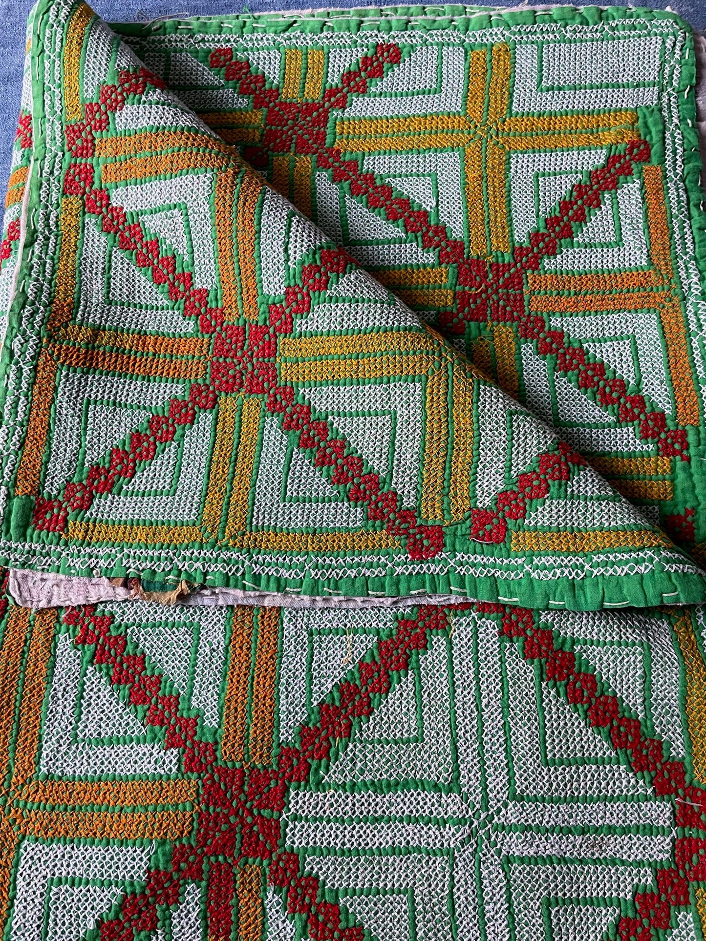 
                  
                    vintage galicha kantha carpet quilt rug wall hanging green white yellow cross stitch fabric panel
                  
                