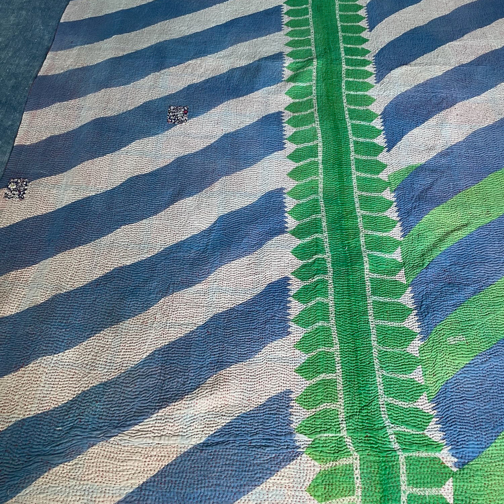 
                  
                    green blue stripes kantha quilt sofa throw cotton comforter machine washable king bedspread
                  
                