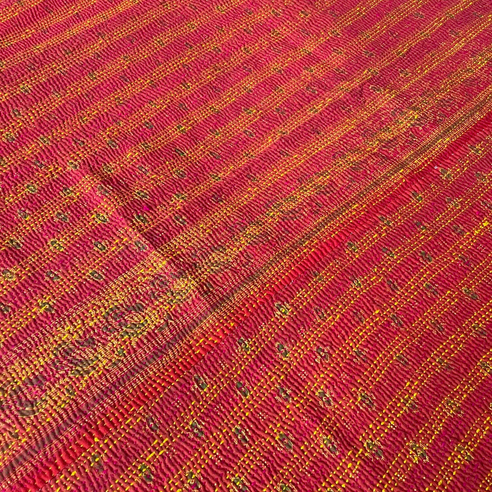 
                  
                    brown pink yellow purple mauve bedspread kantha quilt sofa throw cotton single double washable
                  
                