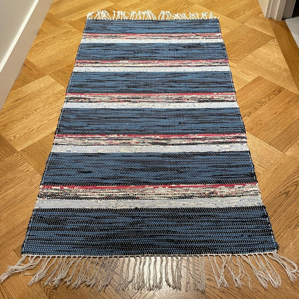 
                  
                    Vintage swedish rag rug scandi trasmatta in blue red stripes kitchen mat bathroom carpet washable
                  
                