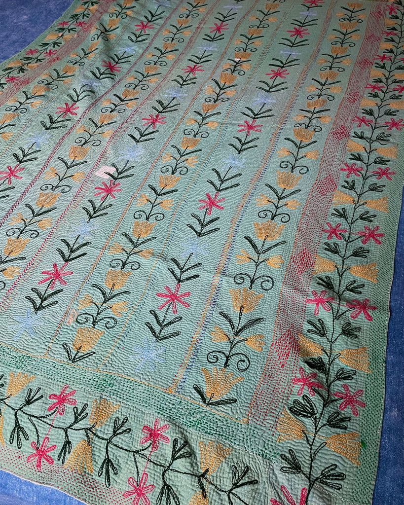 pretty garden flowers kantha bedspread suzani quilt small single comforter sofa throw washable