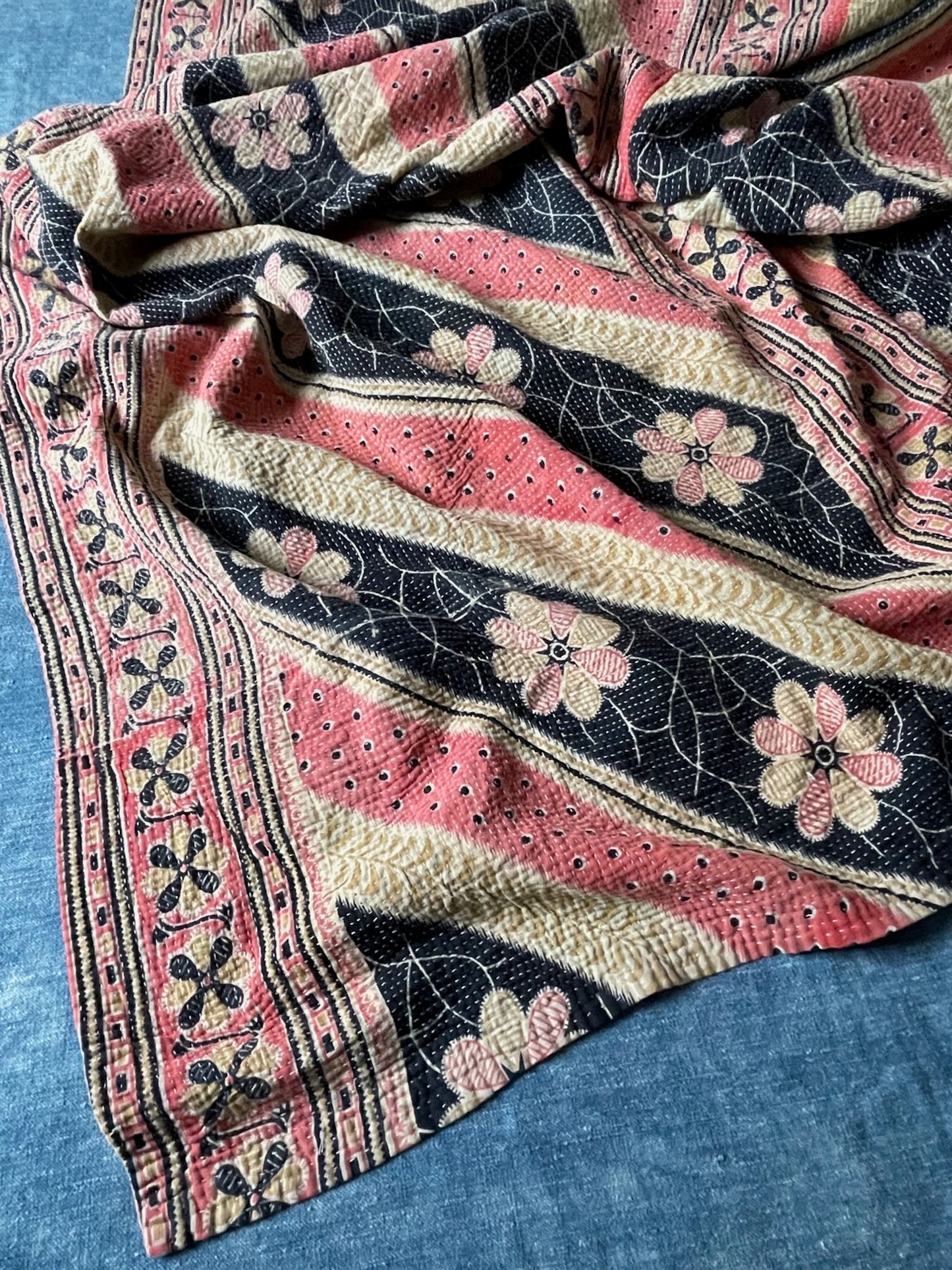 pink black beige gold flowers stripes kantha quilt bed throw sofa bedspread single double washable