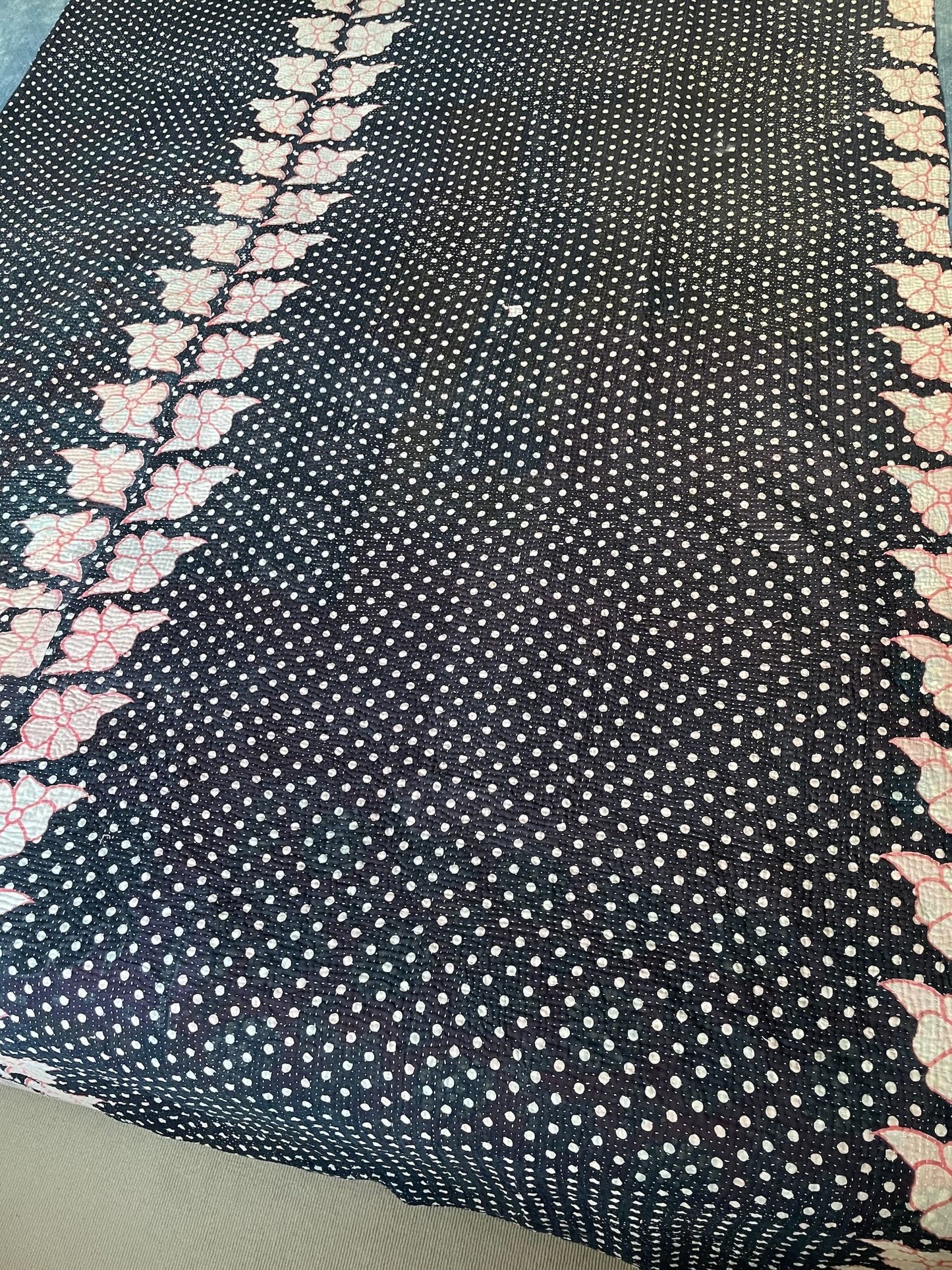 
                  
                    burnt orange patterned bedspread large kantha quilt sofa throw cotton comforter large washable 
                  
                