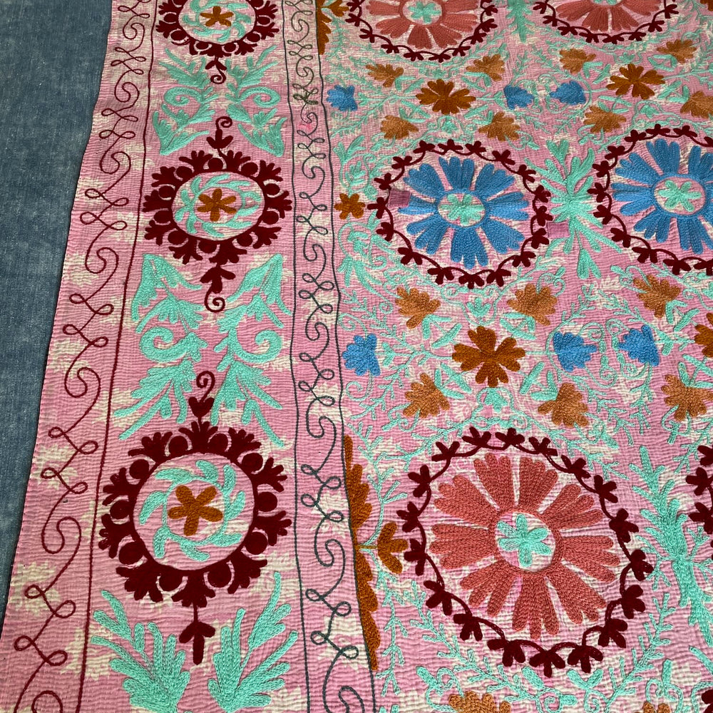 
                  
                    pink green blue orange suzani embroidered kantha quilt bedspread cotton sofa throw washable 
                  
                