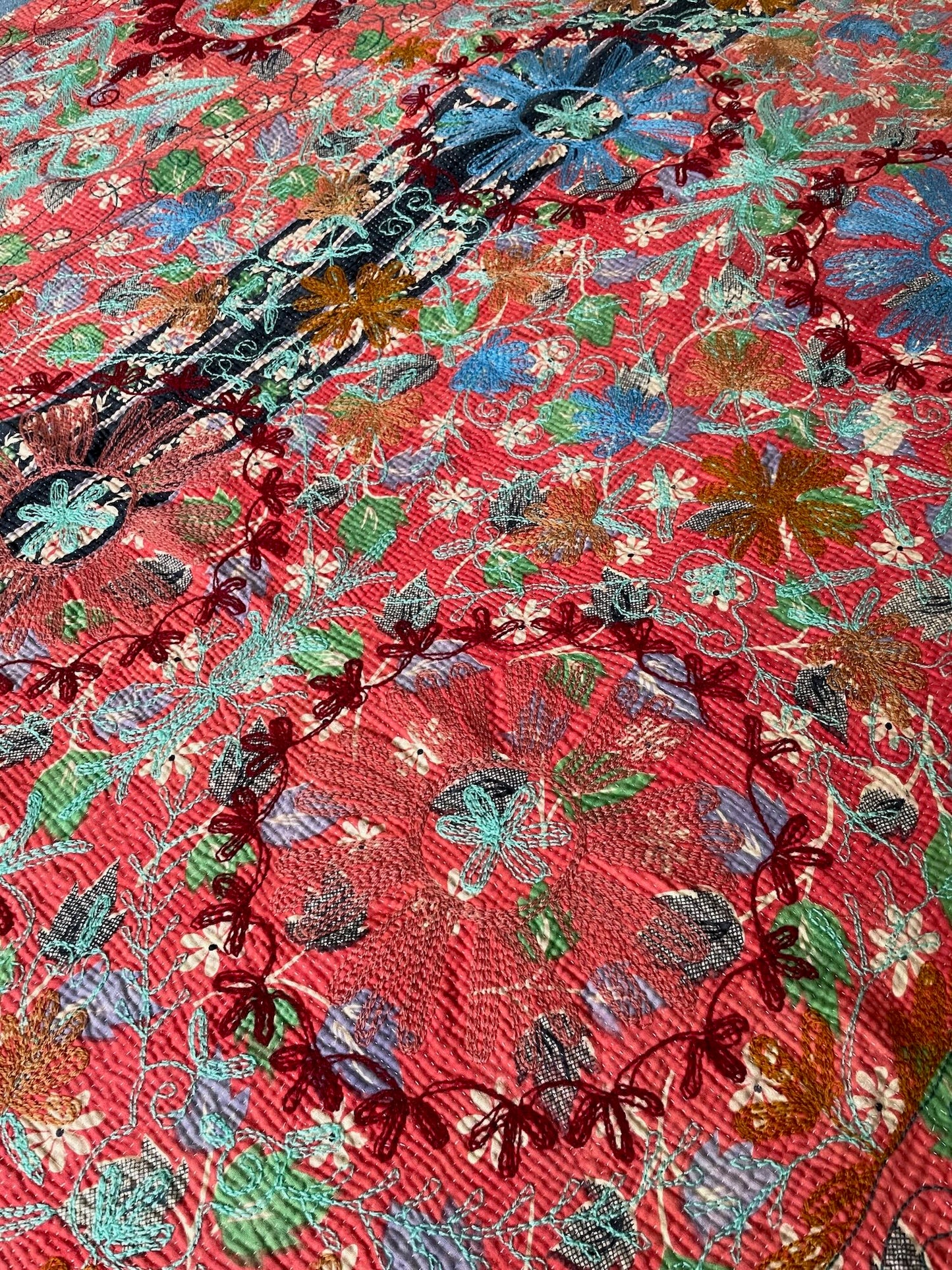 
                  
                    pink green blue orange suzani embroidered kantha quilt bedspread cotton sofa throw washable 
                  
                