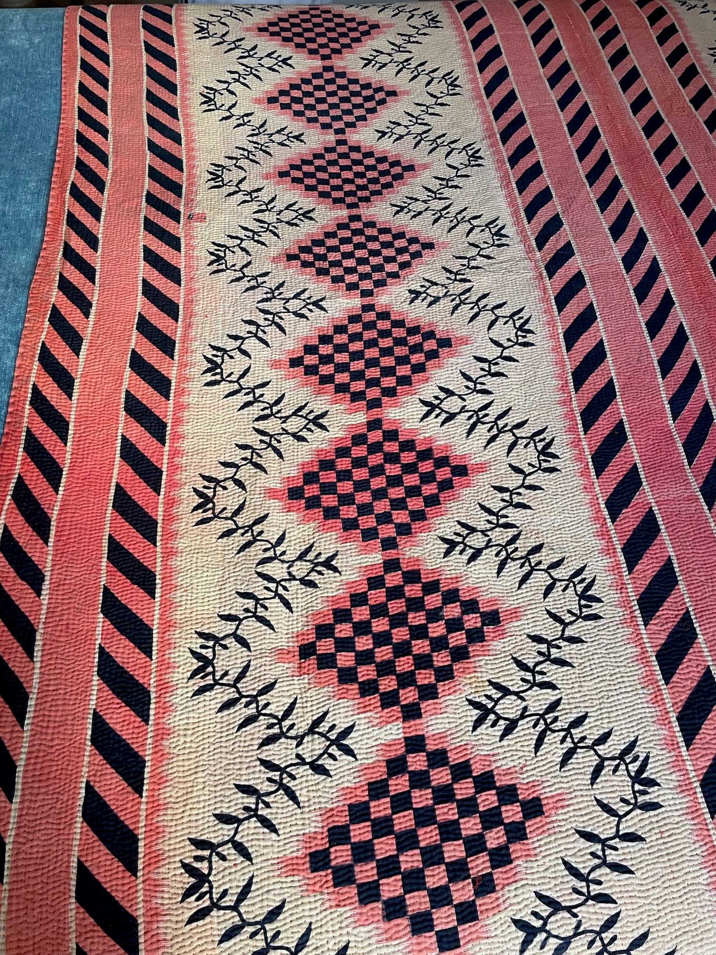 
                  
                    red black patterned quilt kantha bedspread sofa throw hand stitched comforter washable double
                  
                