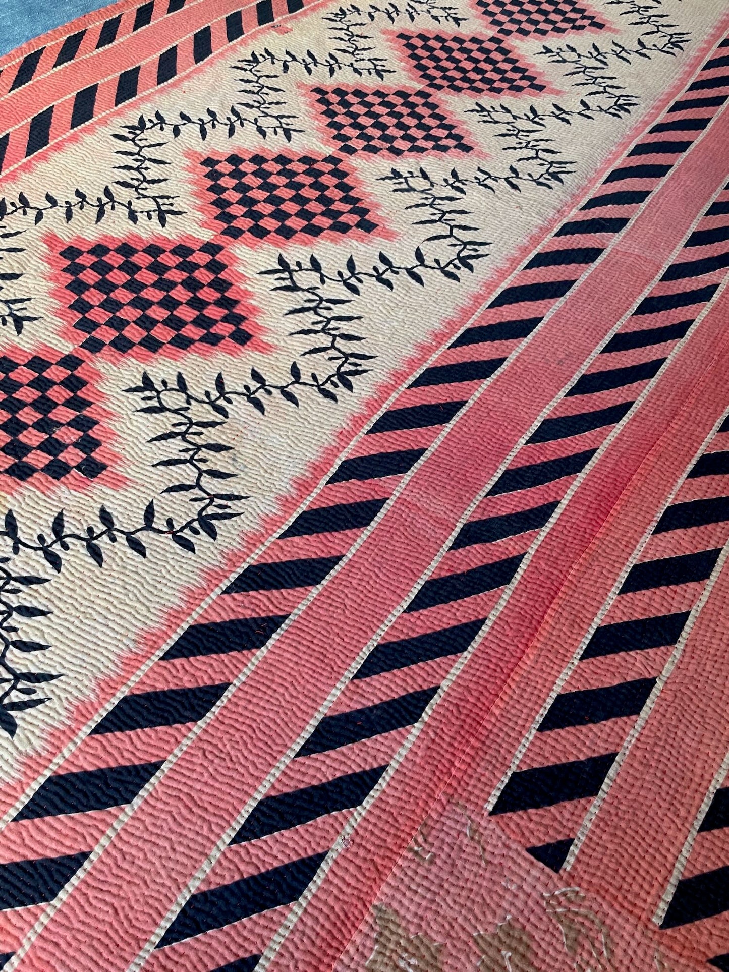 
                  
                    red black patterned quilt kantha bedspread sofa throw hand stitched comforter washable double
                  
                