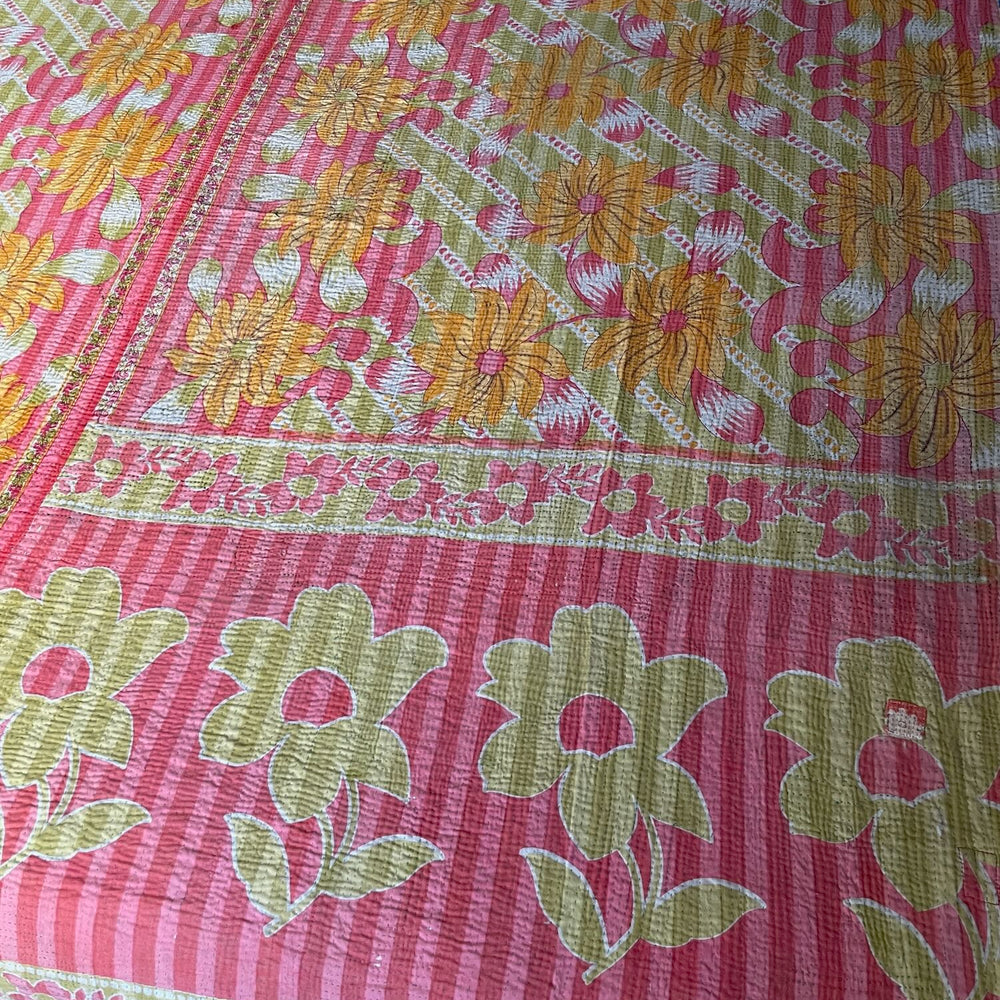 
                  
                    red green yellow floral single kantha bedspread quilt comforter cotton washable handmade
                  
                