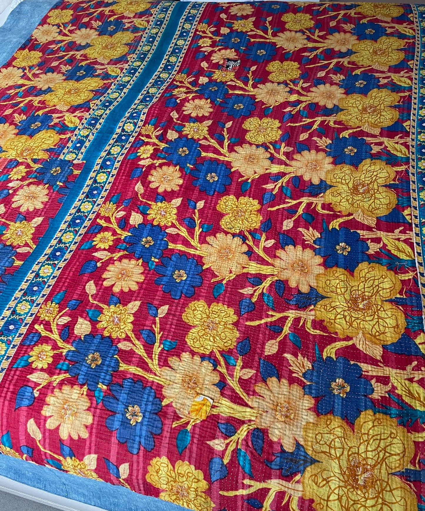 
                  
                    red green yellow floral single kantha bedspread quilt comforter cotton washable handmade
                  
                