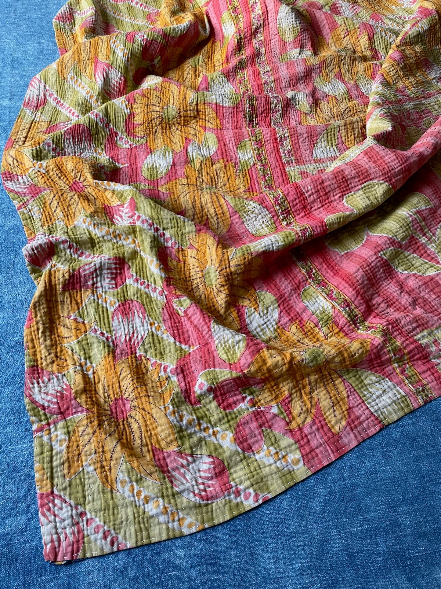 
                  
                    red green yellow floral single kantha bedspread quilt comforter cotton washable handmade
                  
                