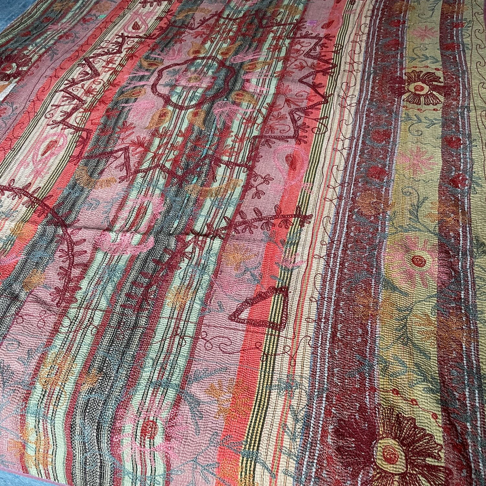 
                  
                    blue green red pink orange suzani kantha bedspread quilt cotton comforter single  double  washable
                  
                